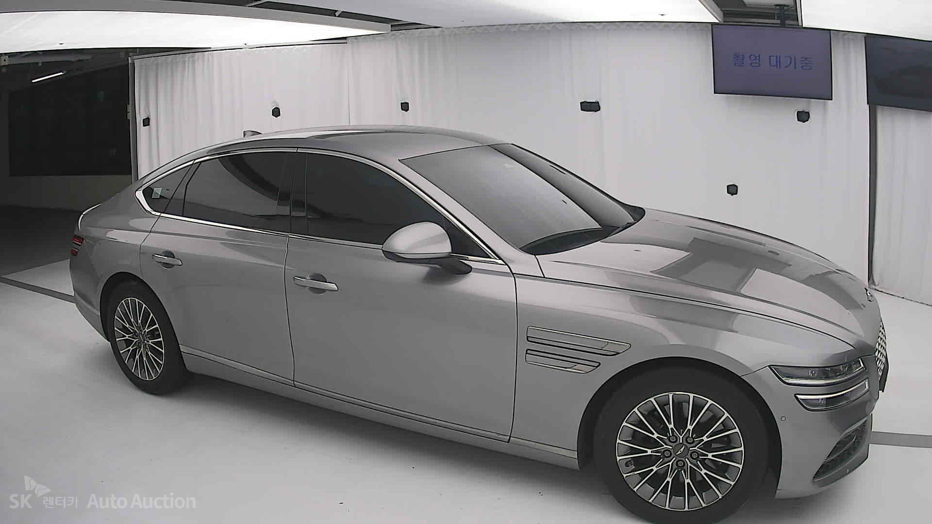 2022 - genesis g80