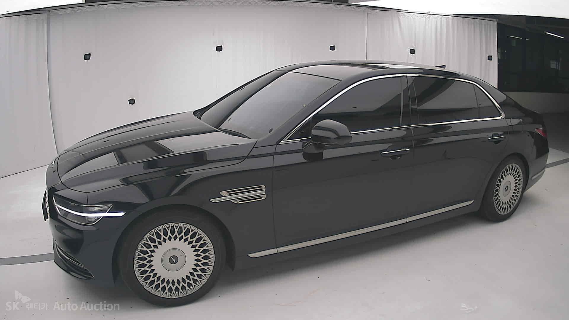 2021 - genesis g90