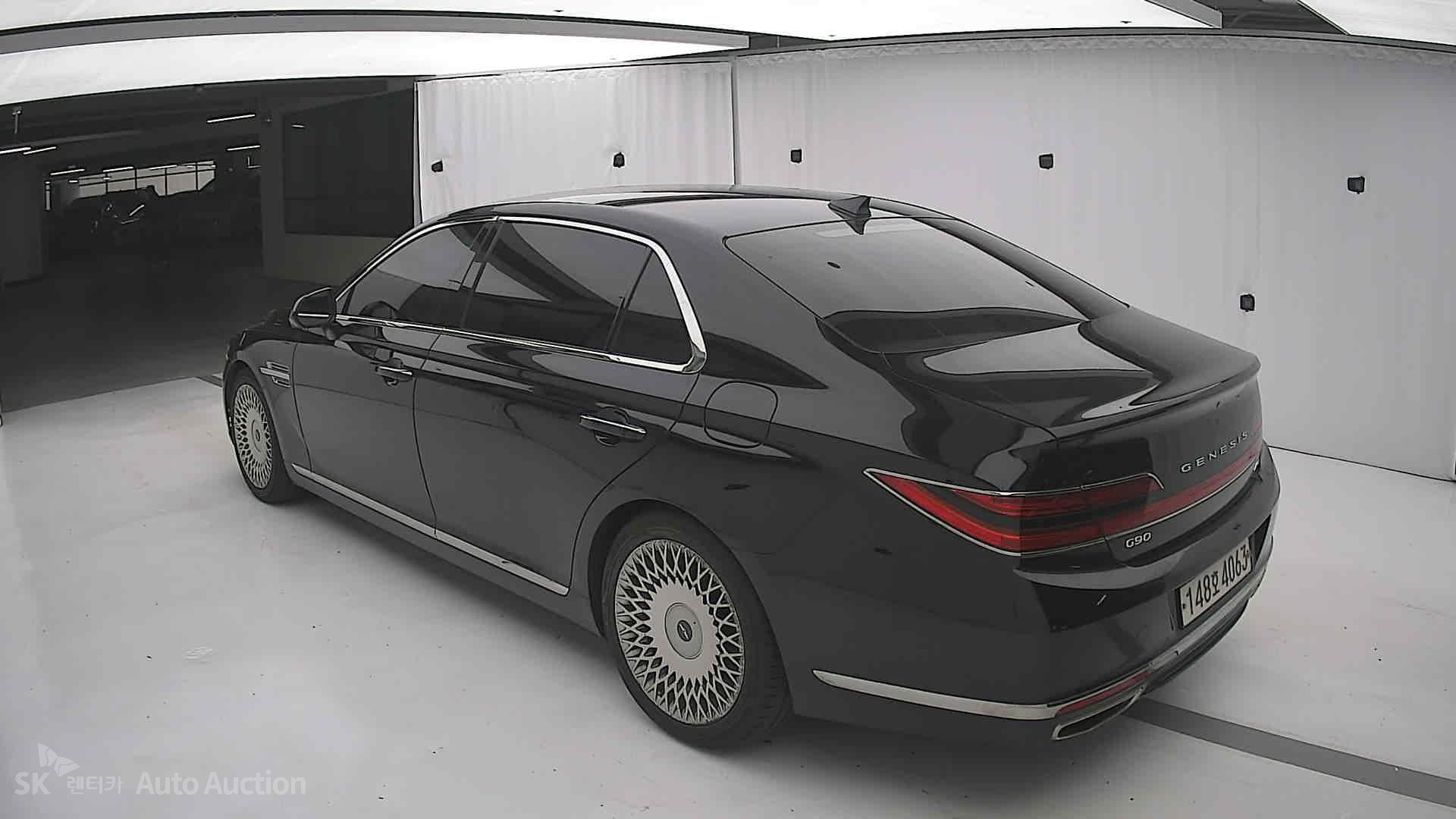 2021 - genesis g90