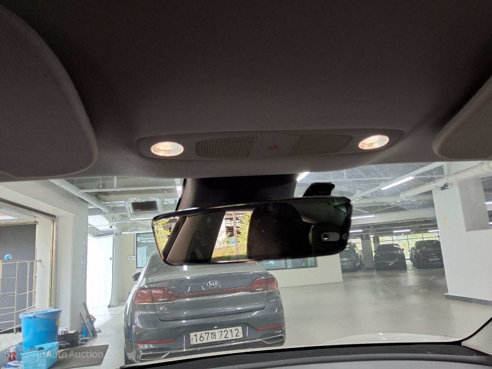 2022 - tesla model 3