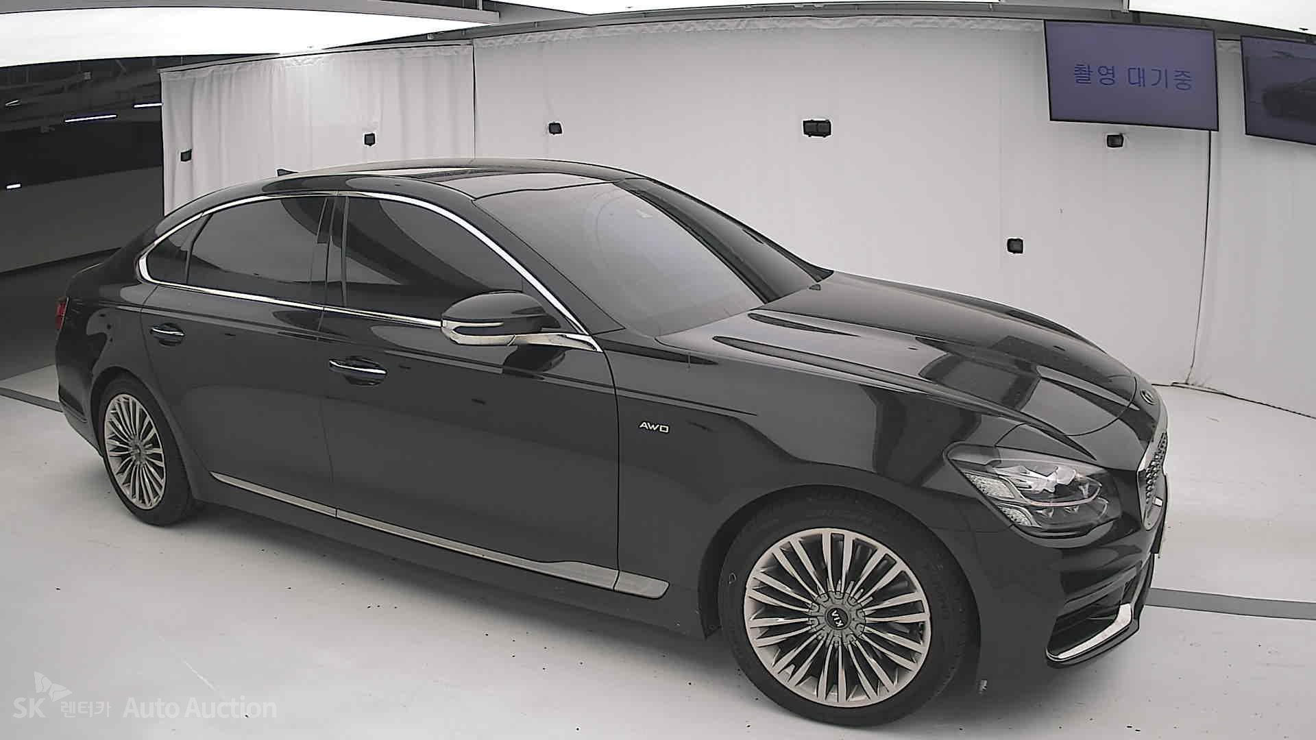 2021 - kia k9