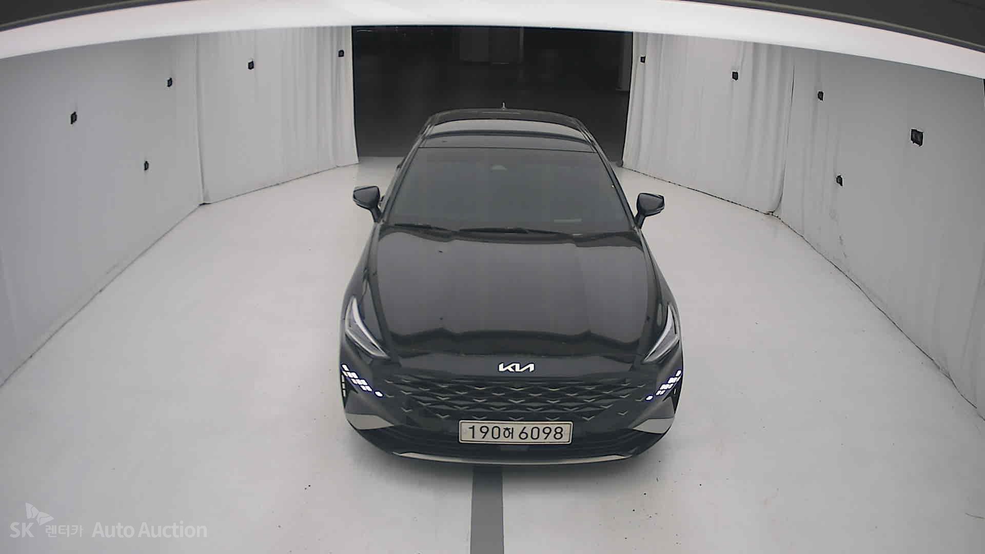 2022 - kia k8