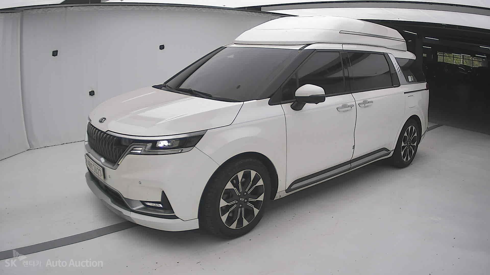 2021 - kia carnival