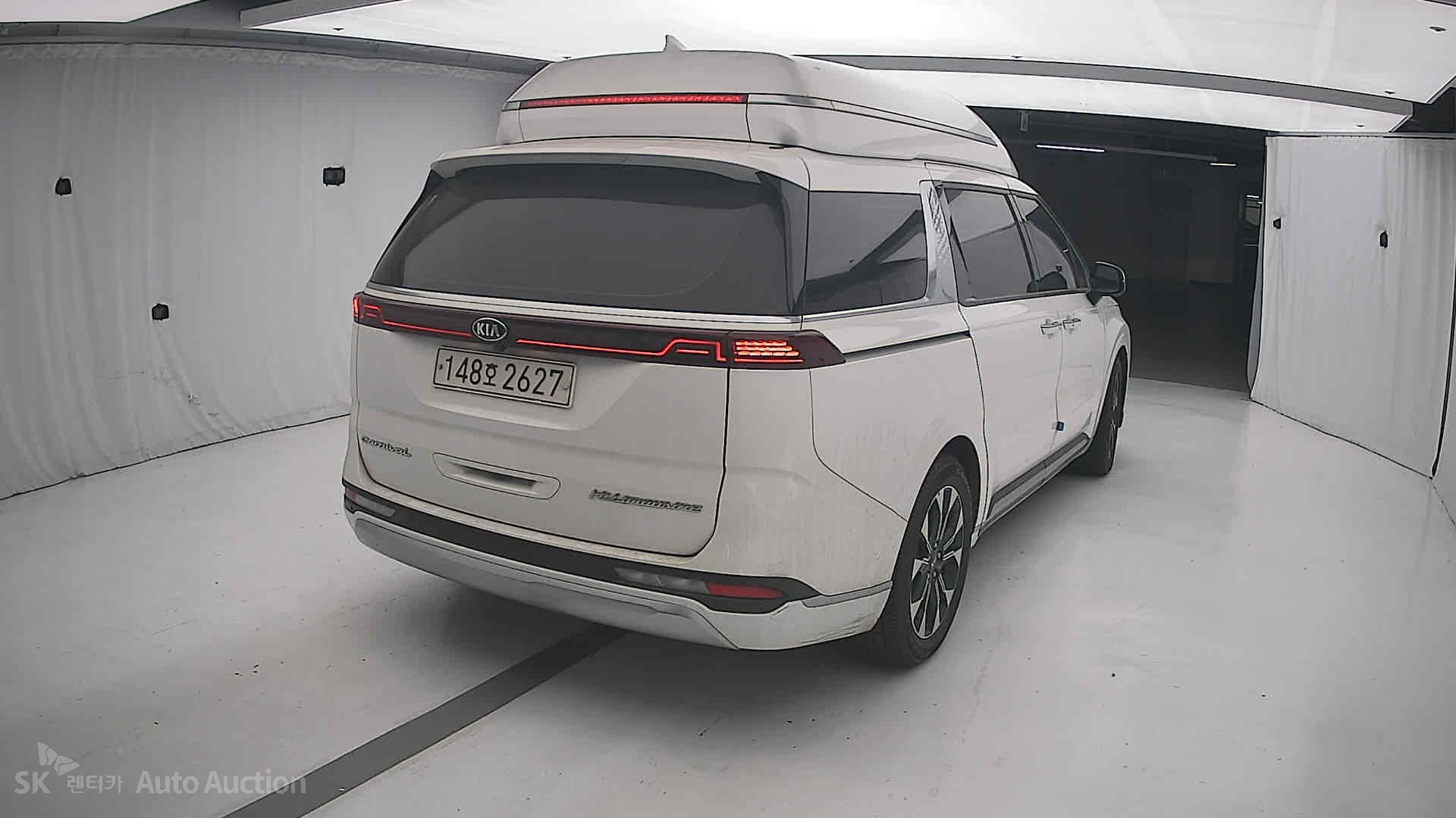 2021 - kia carnival
