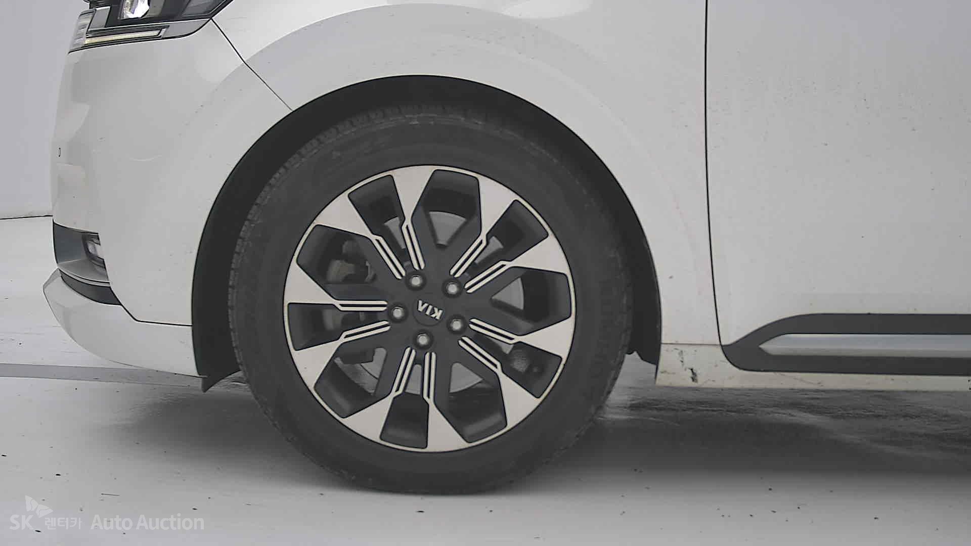 2021 - kia carnival