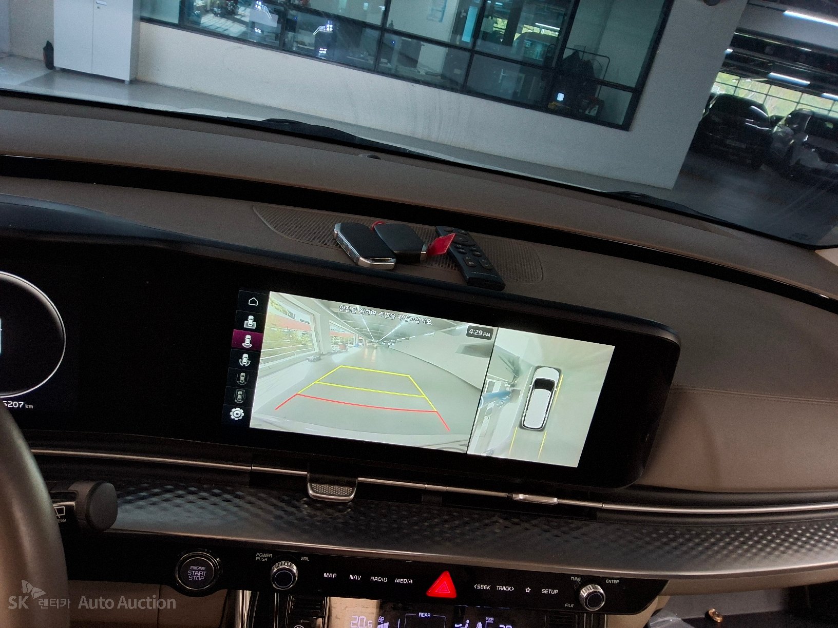 2021 - kia carnival