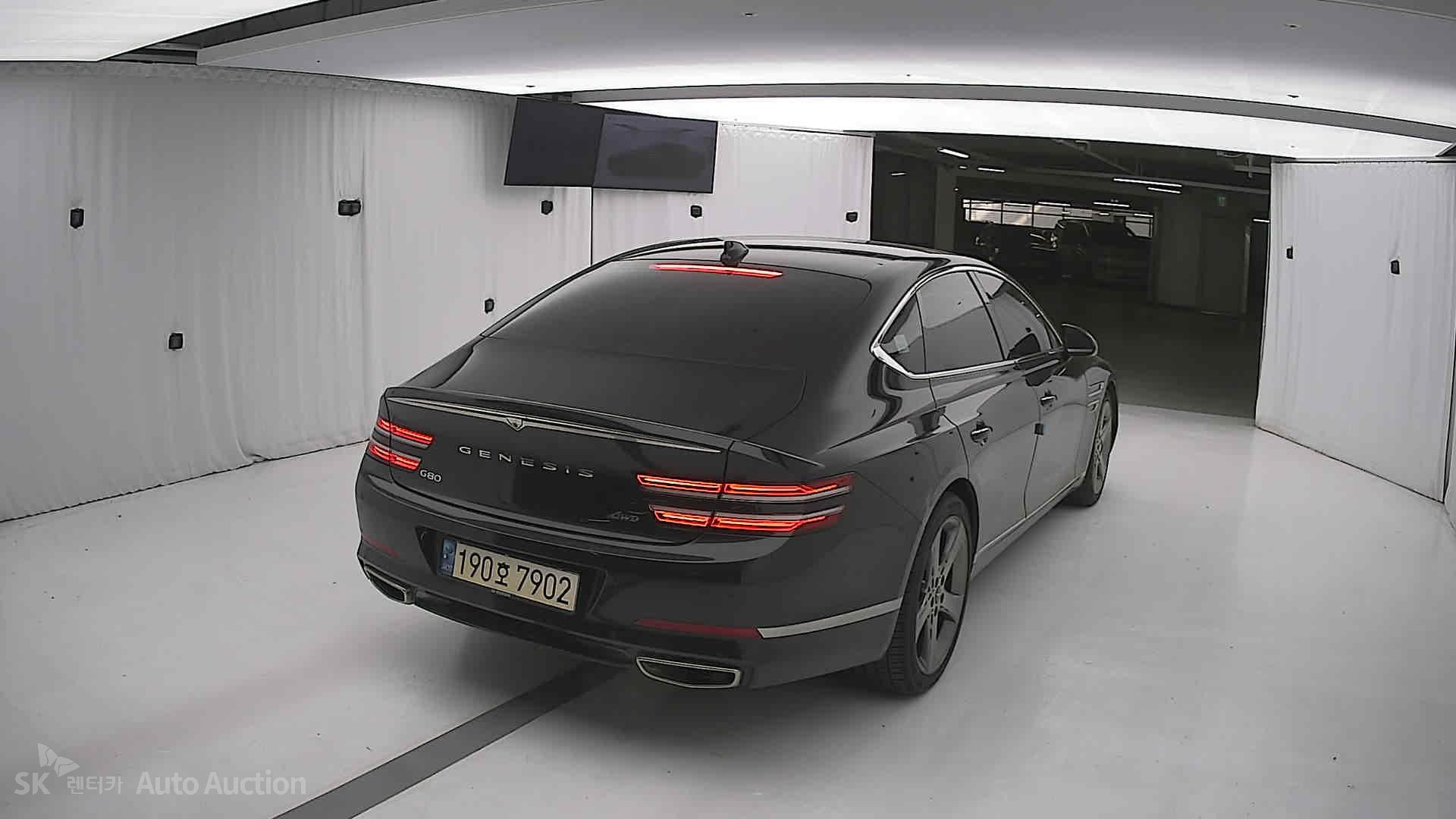 2022 - genesis g80