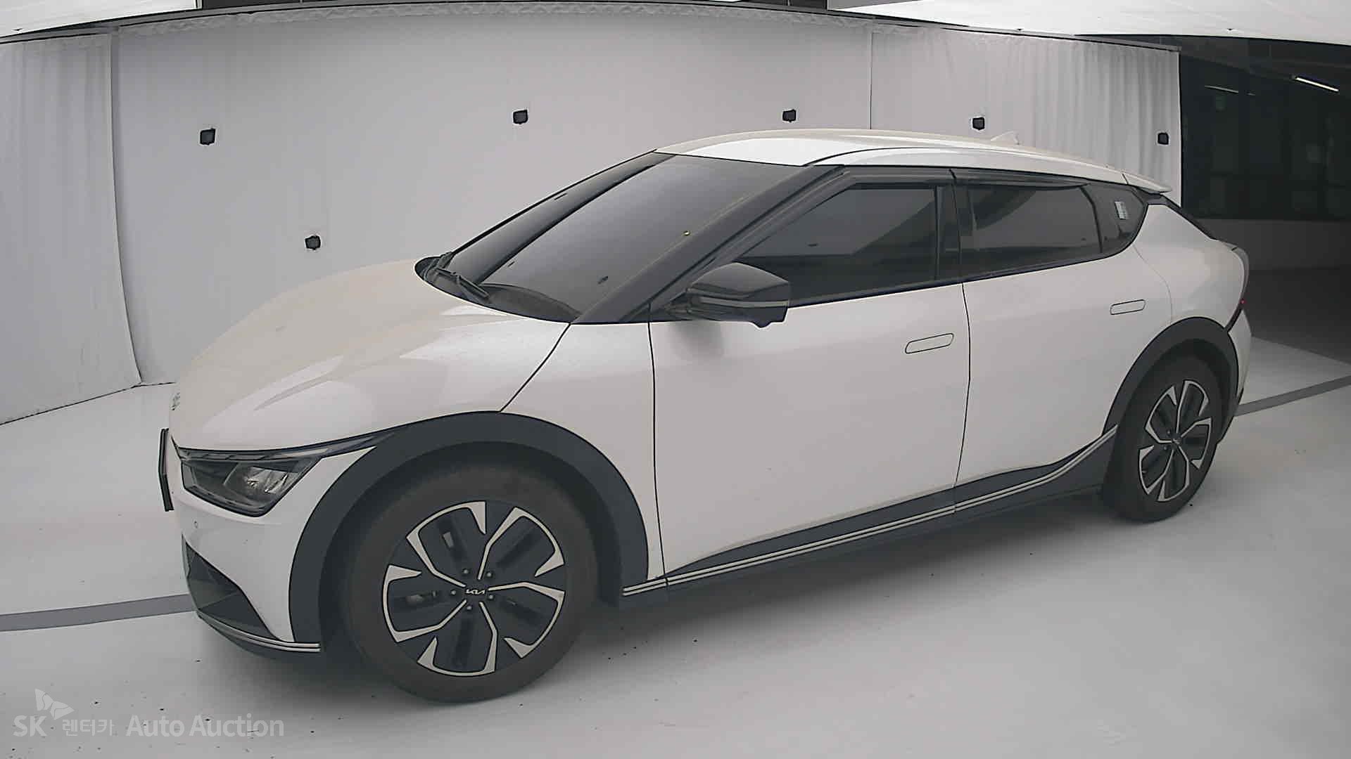 2022 - kia ev6