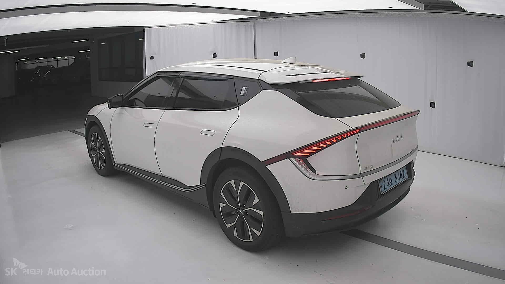 2022 - kia ev6