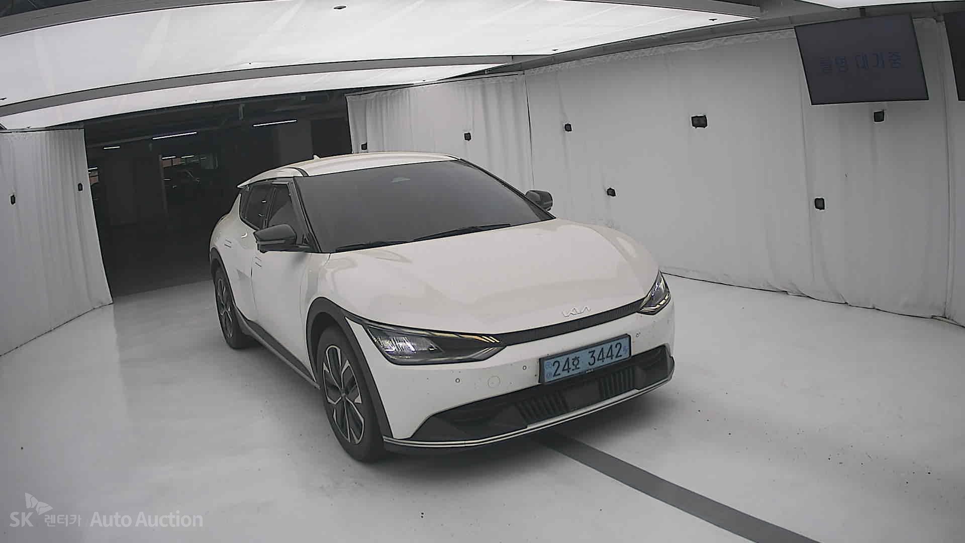 2022 - kia ev6