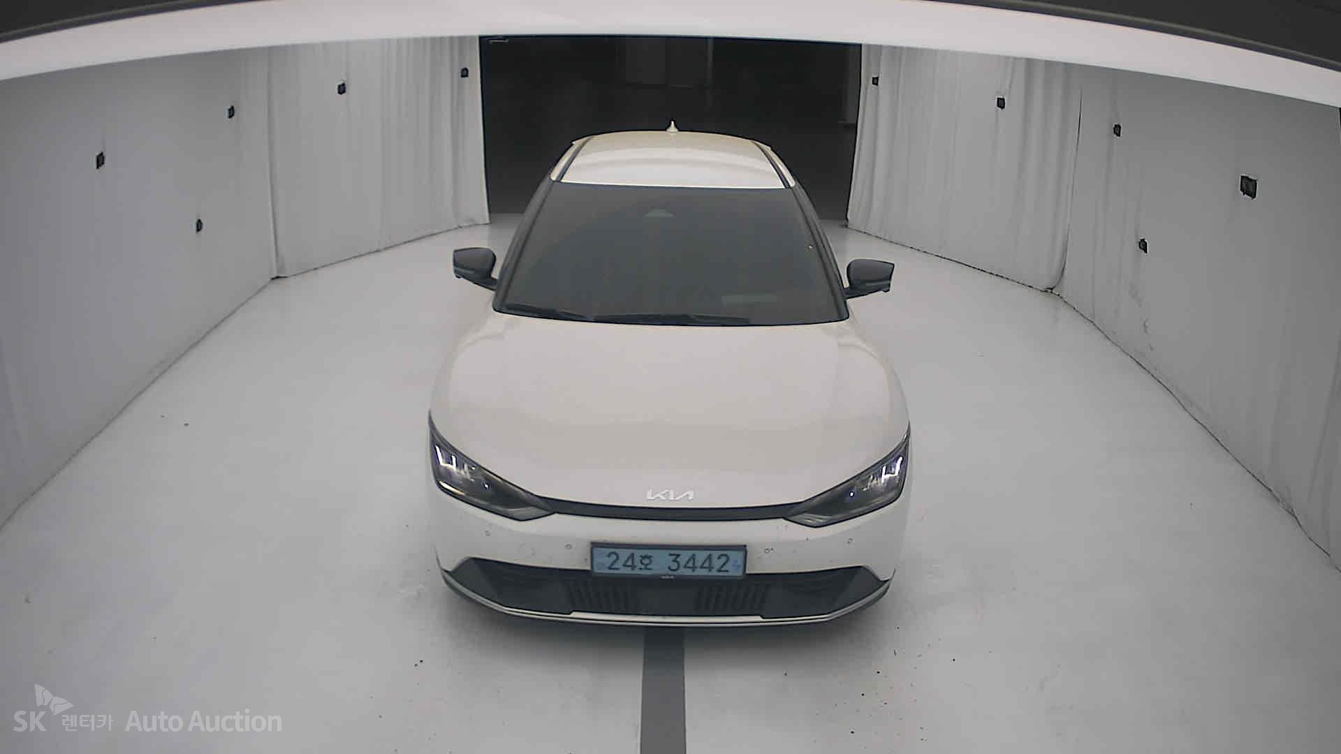 2022 - kia ev6