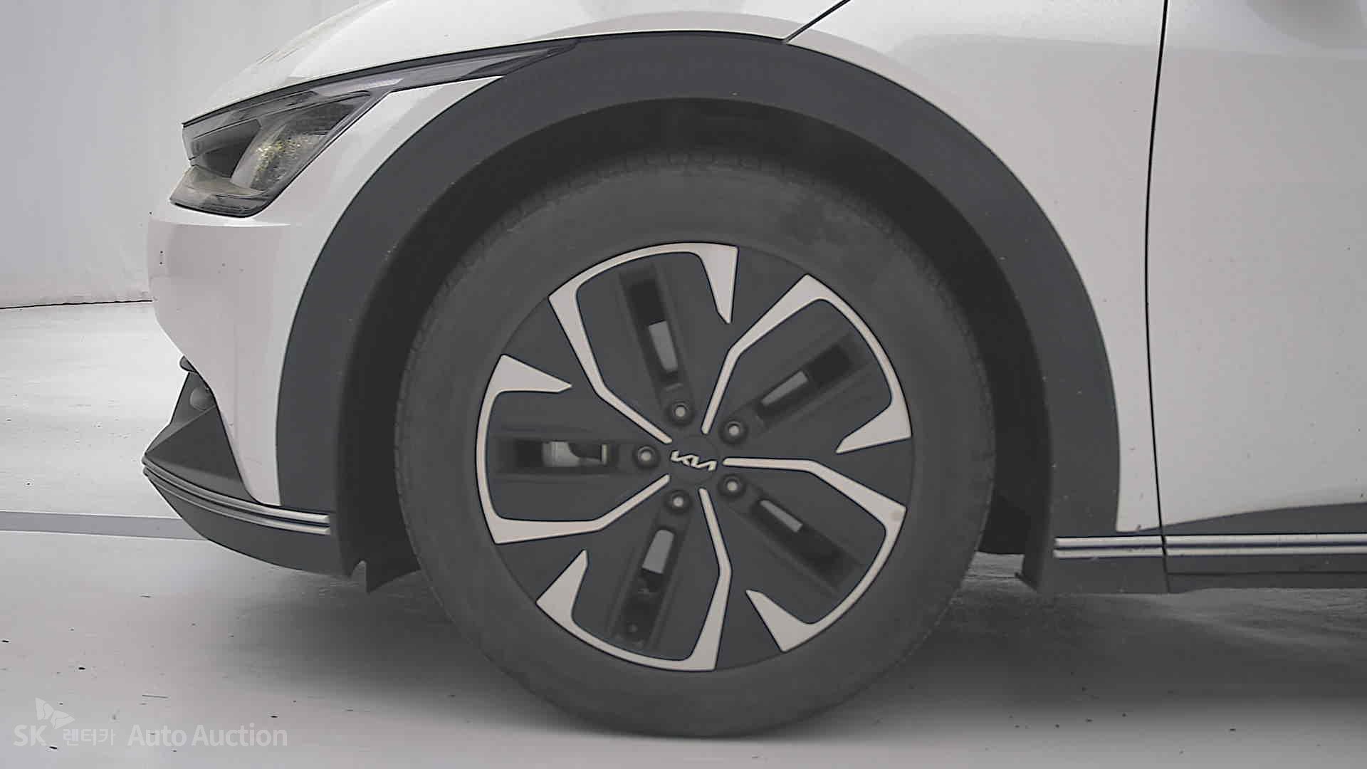 2022 - kia ev6