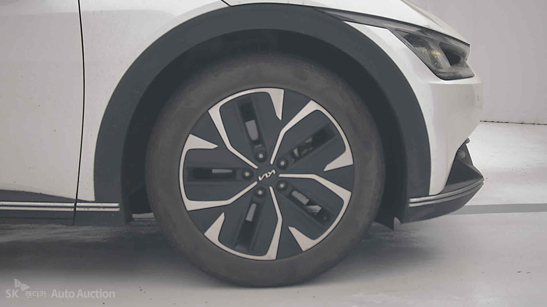 2022 - kia ev6