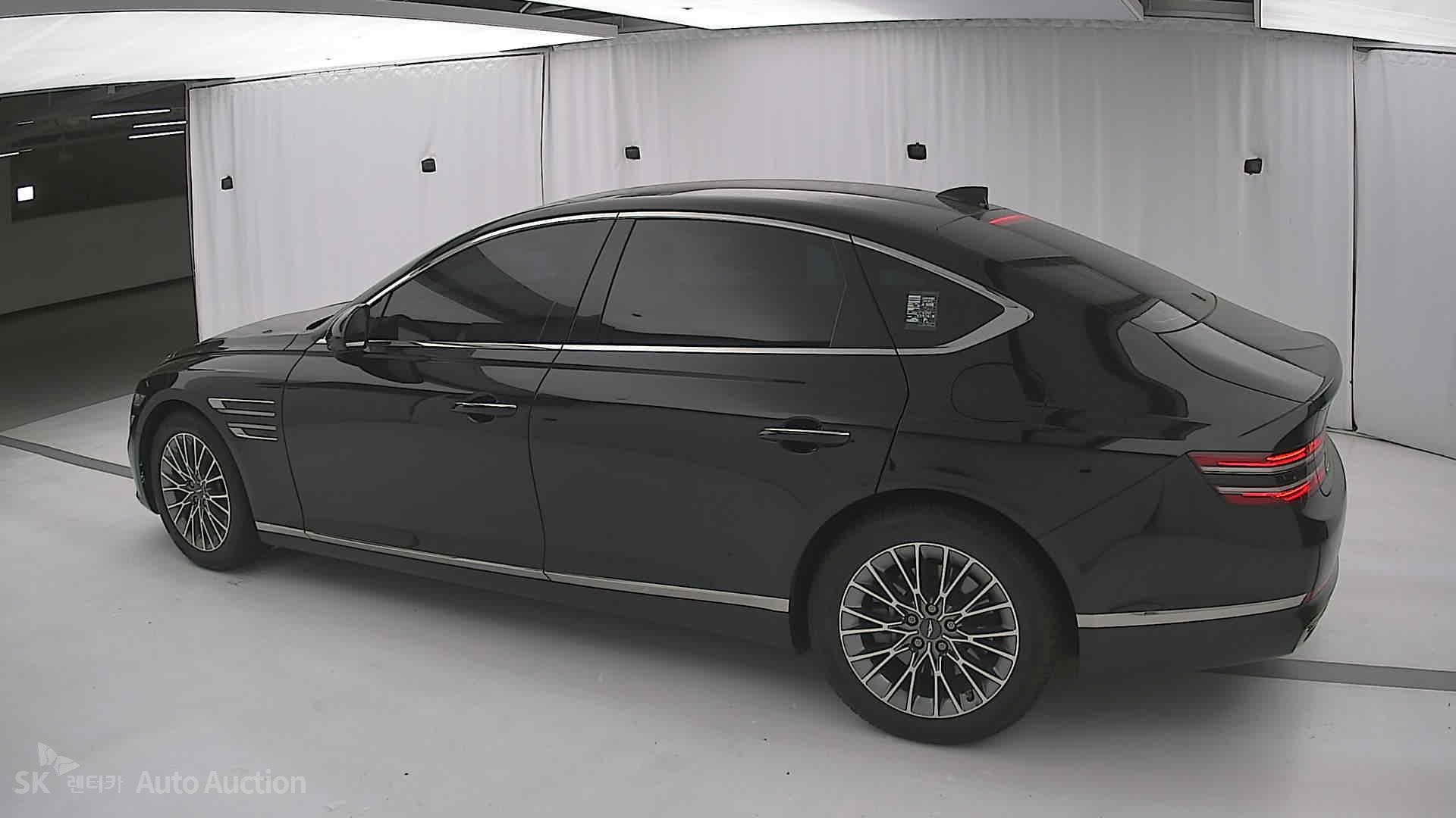 2022 - genesis g80