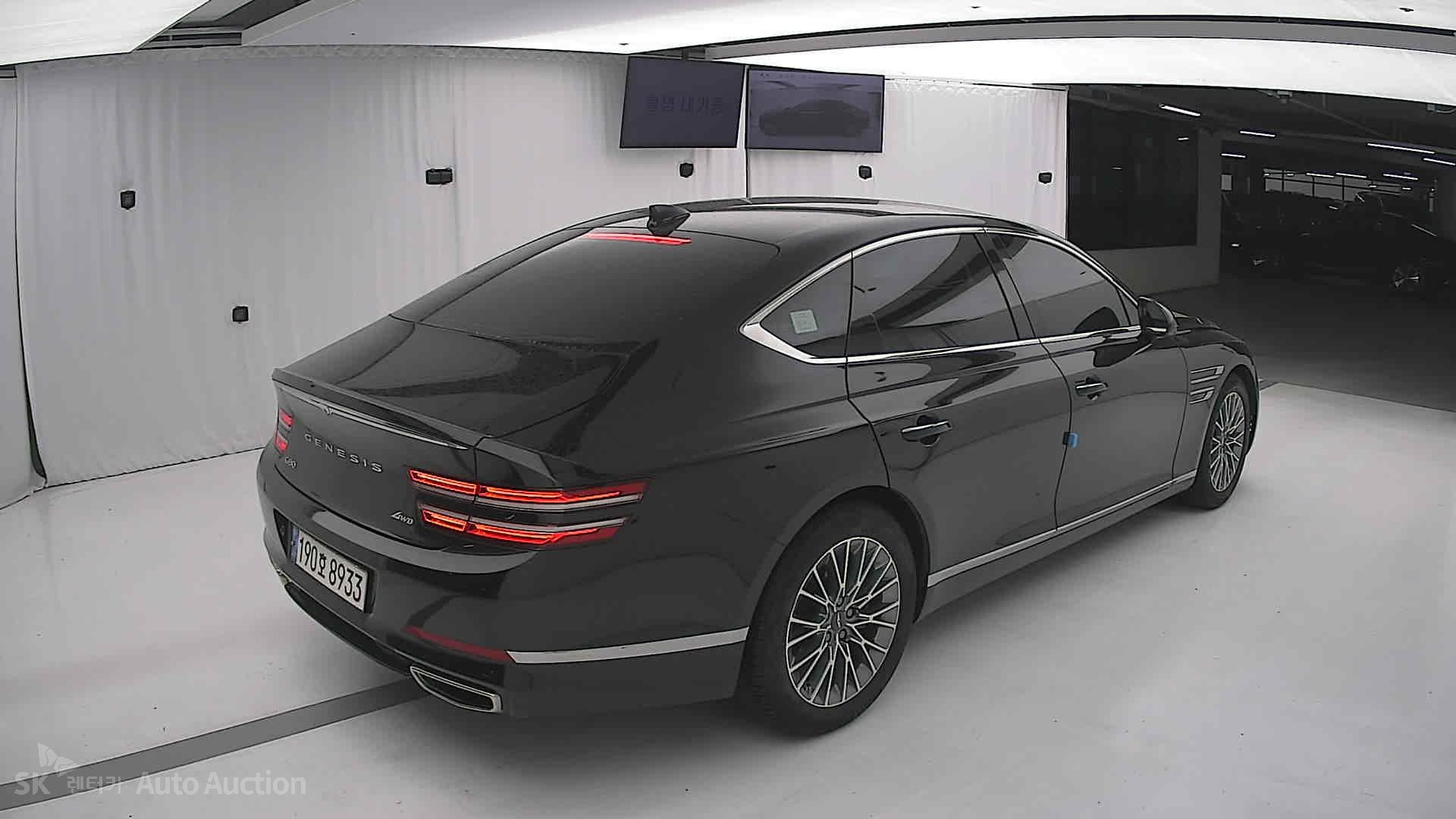 2022 - genesis g80