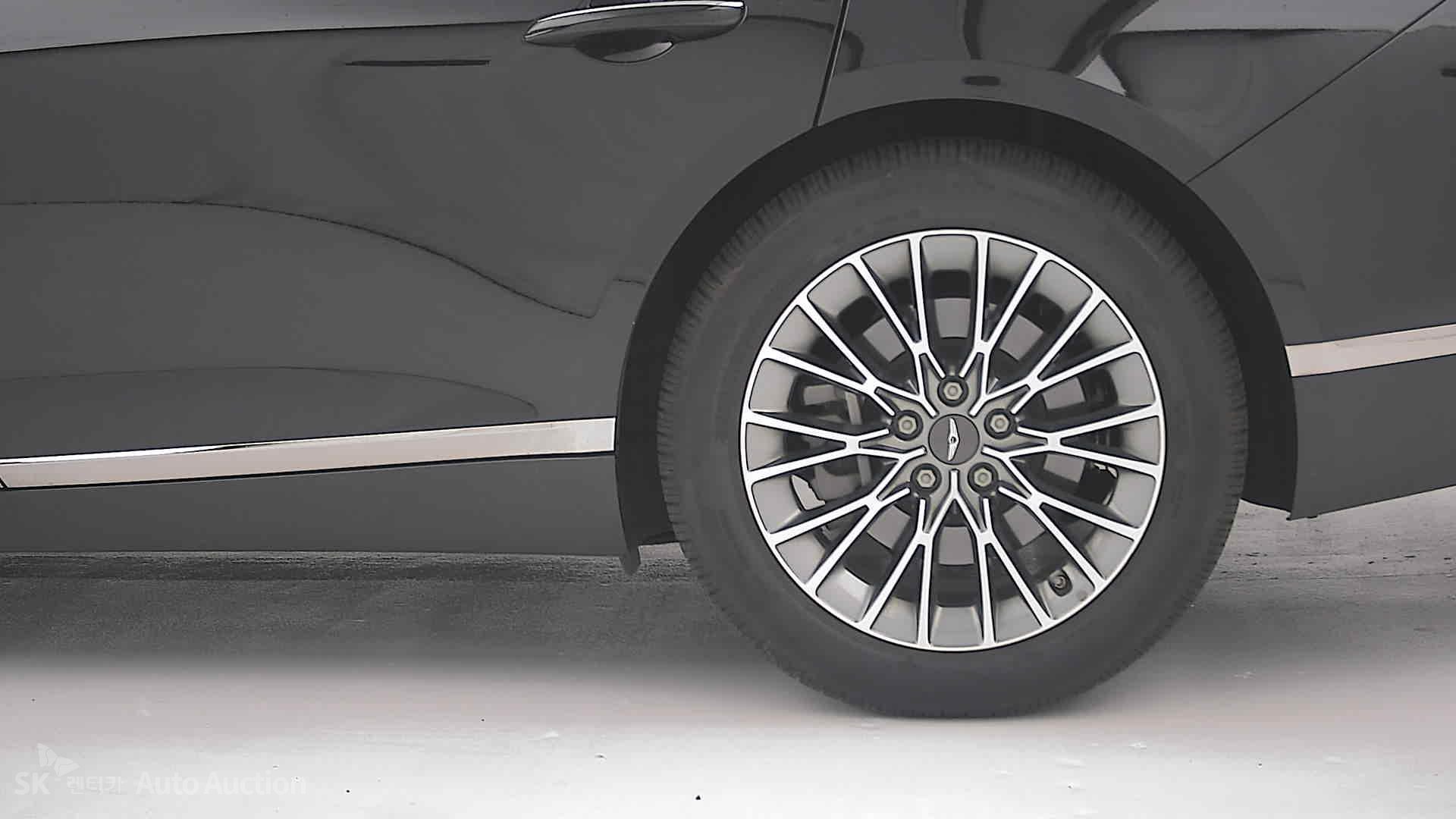 2022 - genesis g80