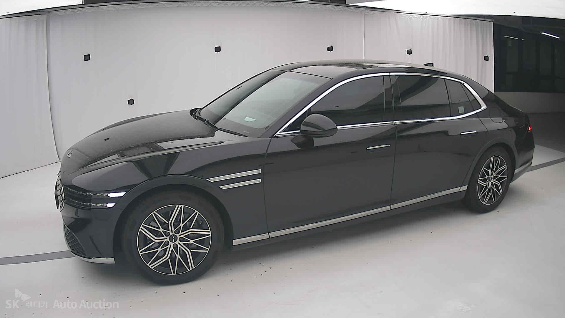 2023 - genesis g90