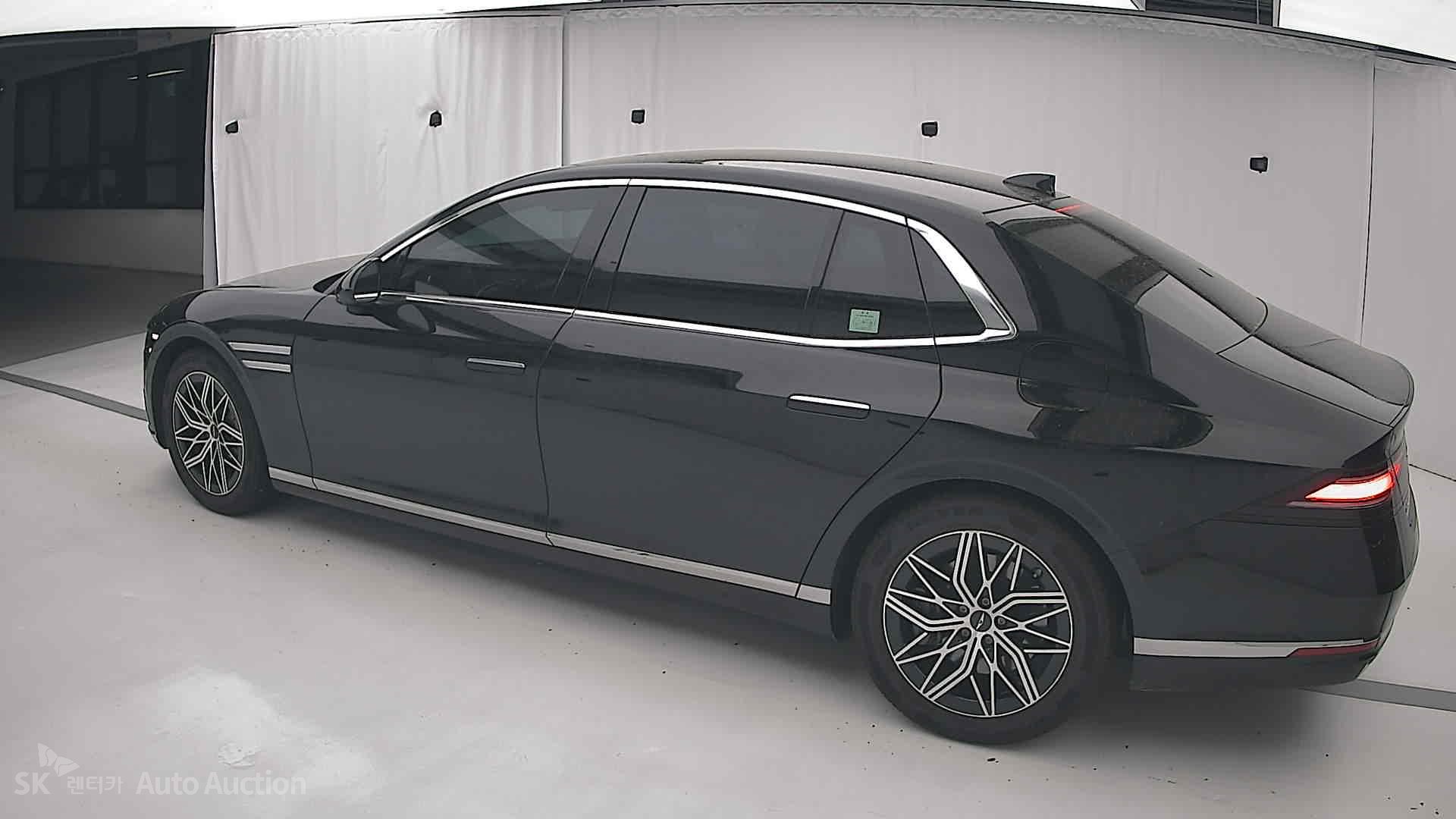 2023 - genesis g90