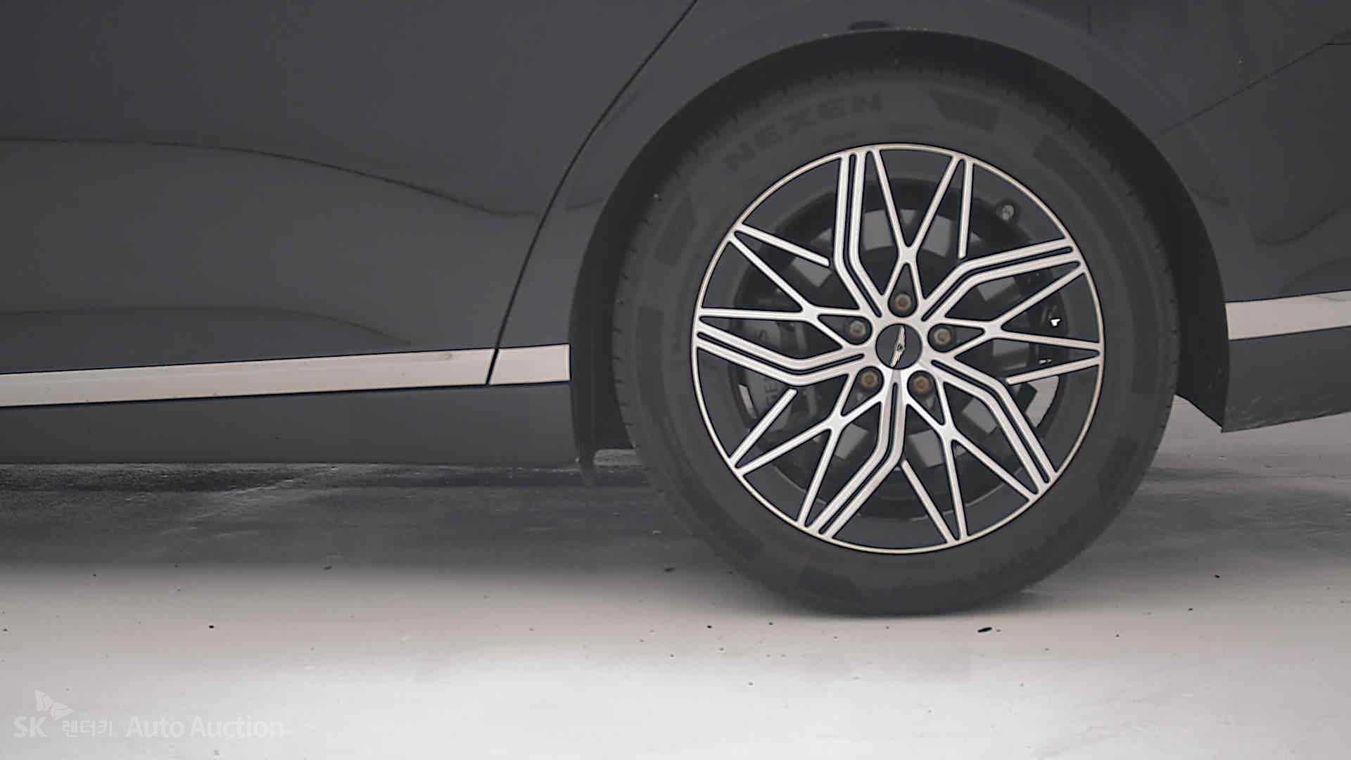 2023 - genesis g90