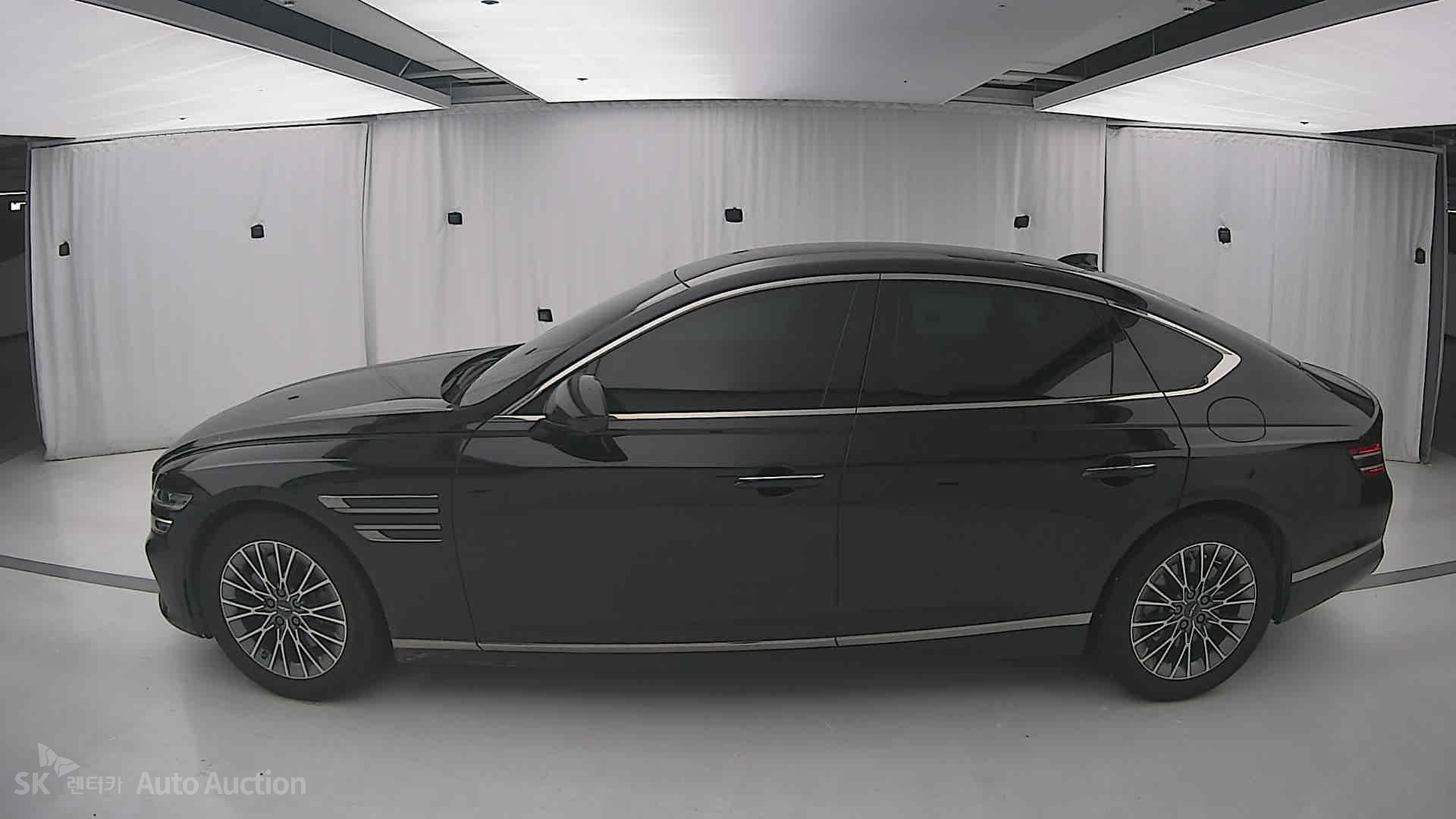 2022 - genesis g80
