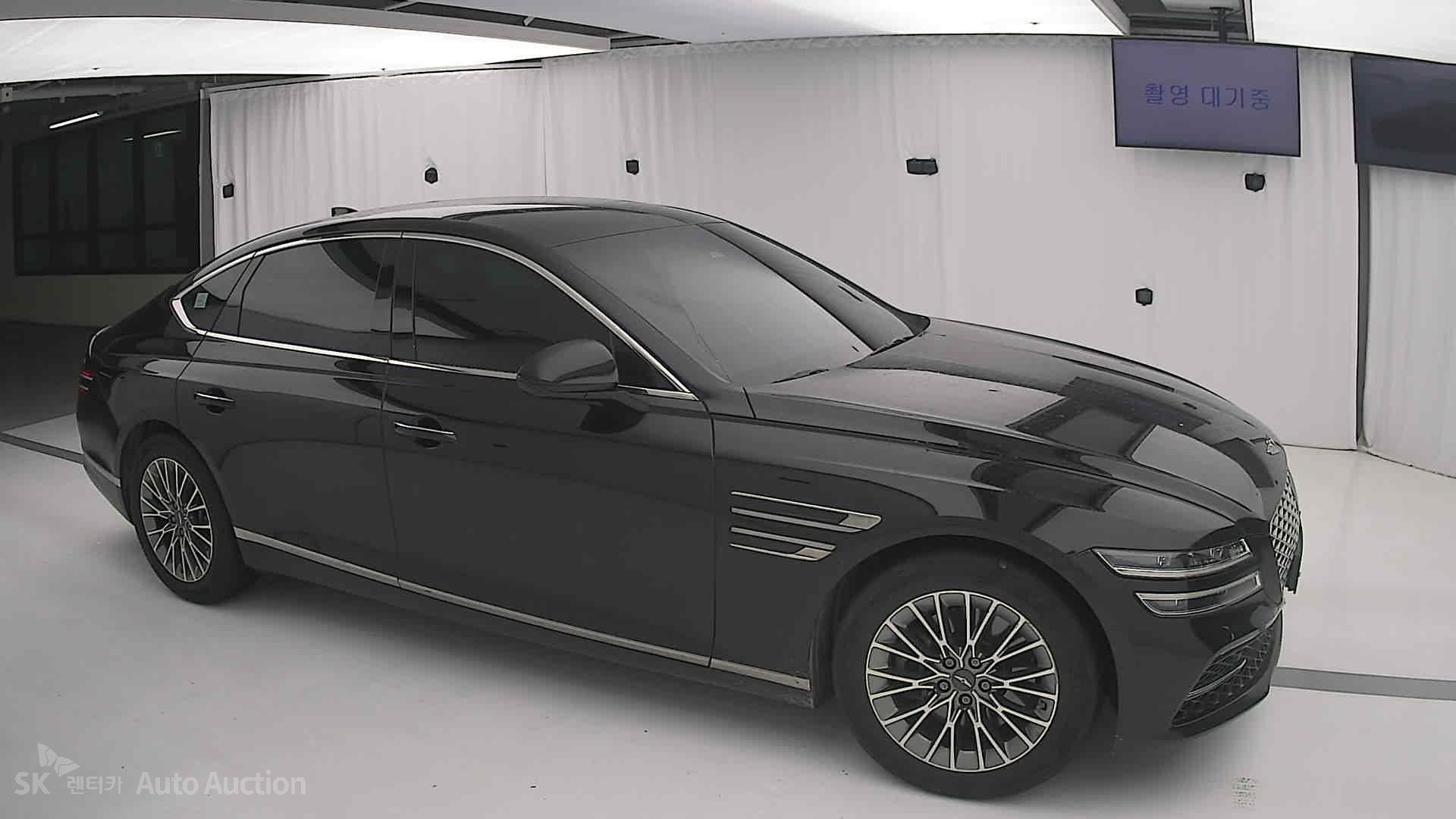 2022 - genesis g80