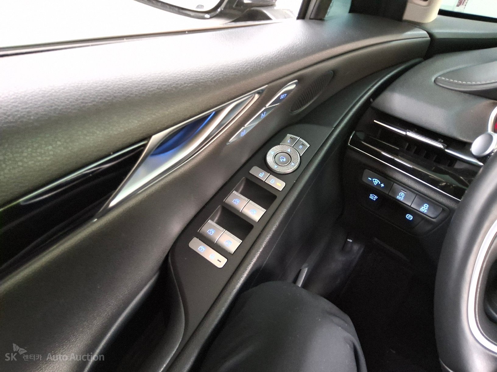 2022 - genesis g80