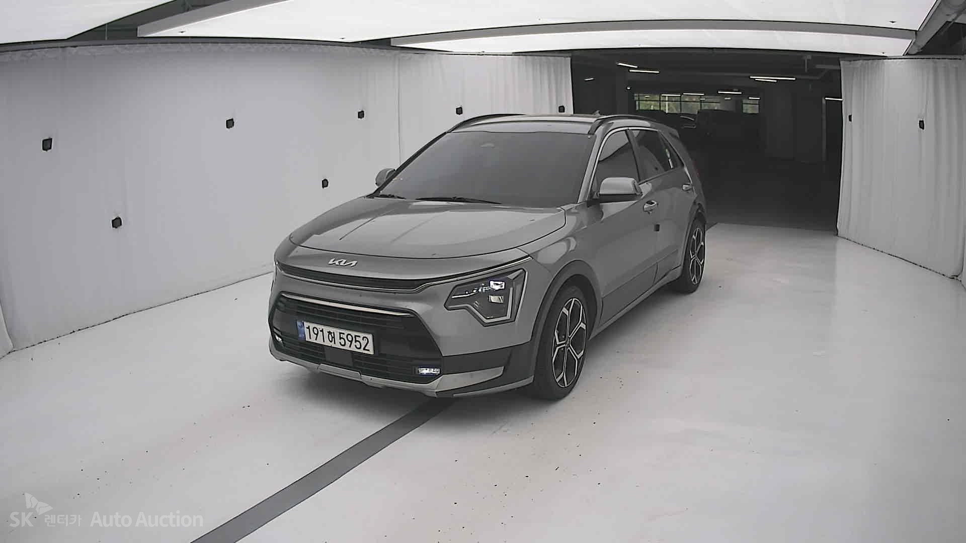 2022 - kia all-new niro