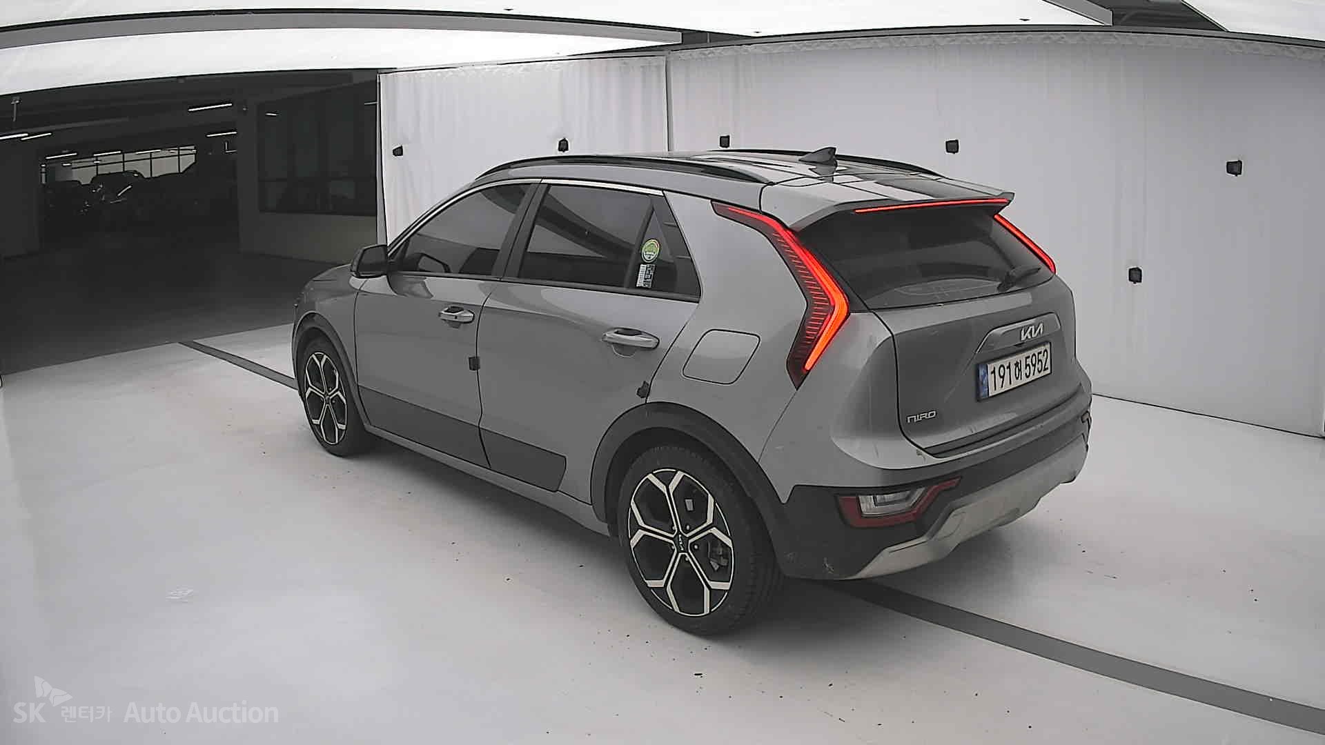 2022 - kia all-new niro
