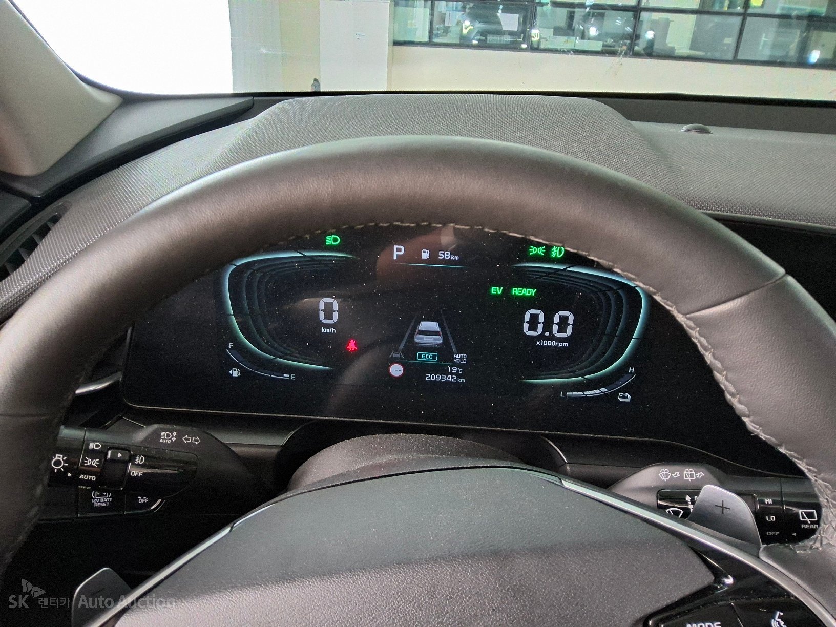 2022 - kia all-new niro
