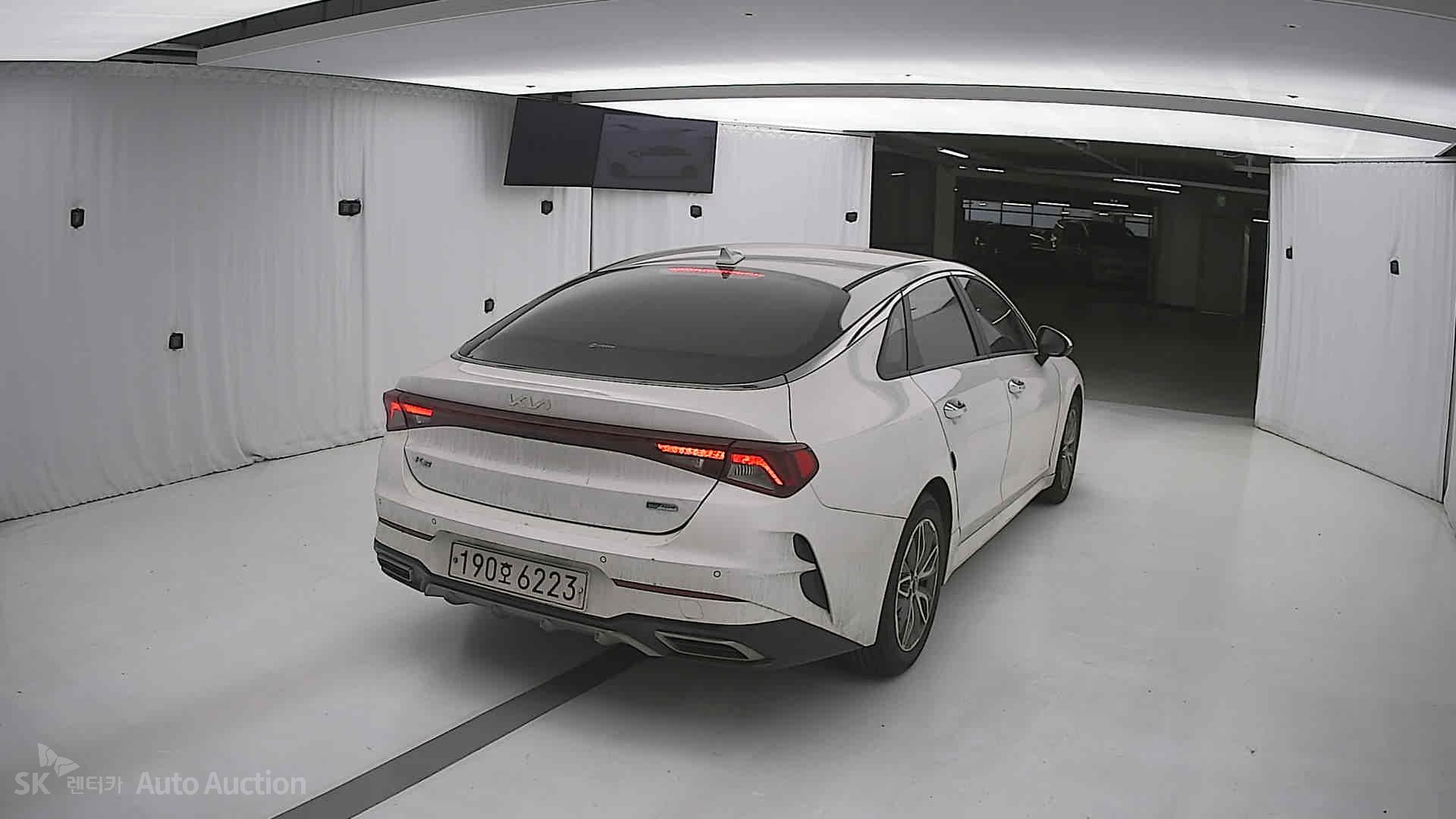 2022 - kia k5