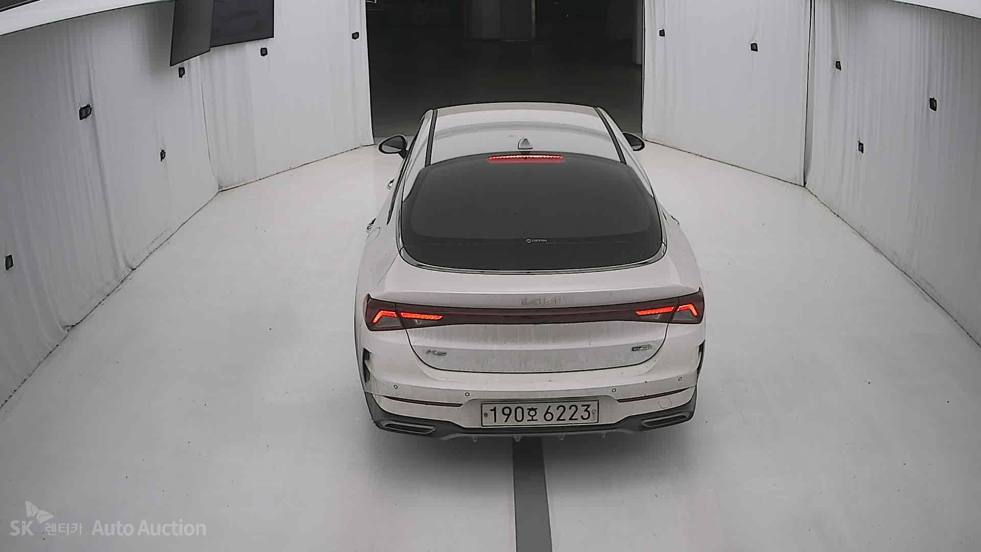 2022 - kia k5