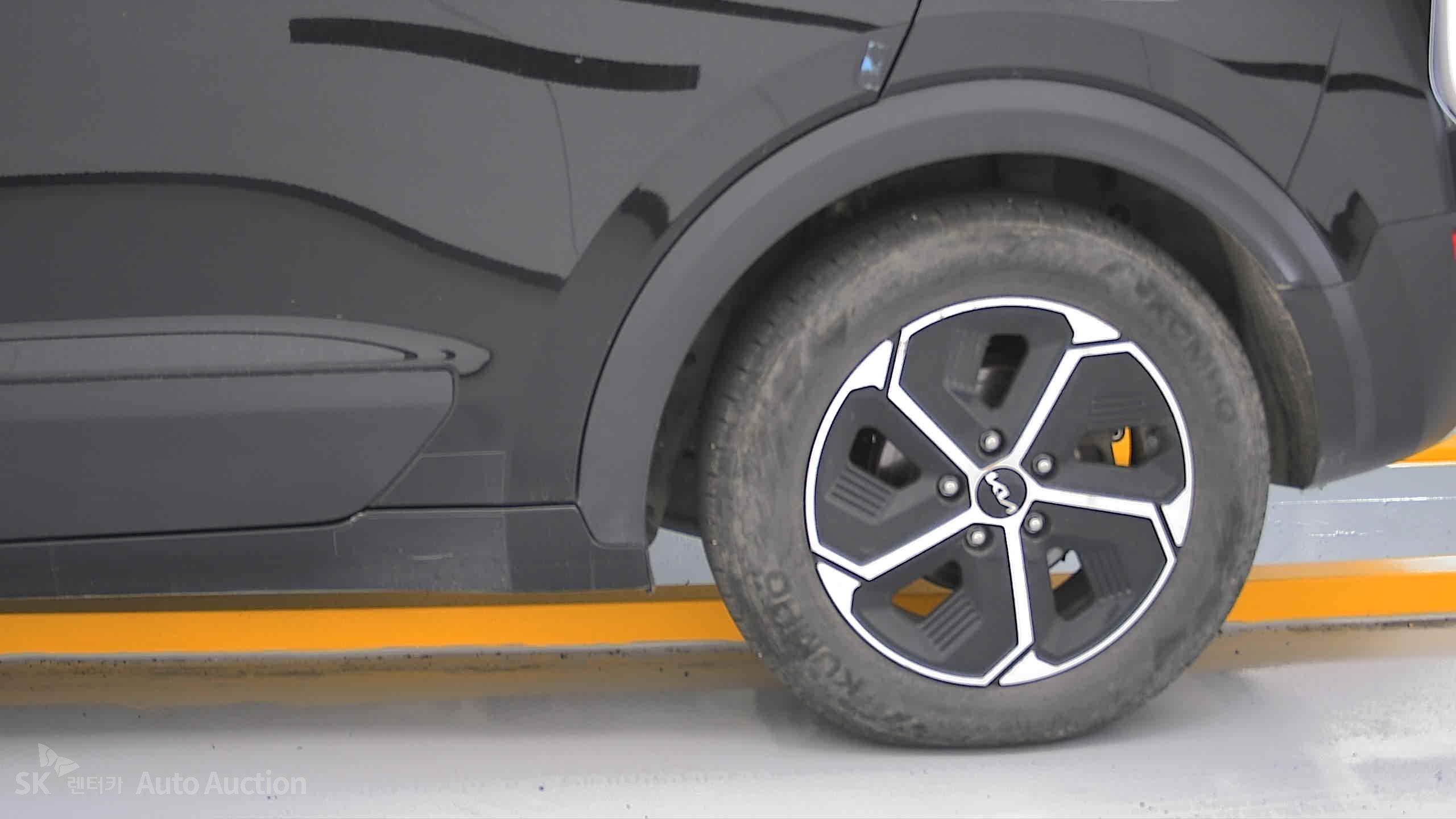2022 - kia all-new niro