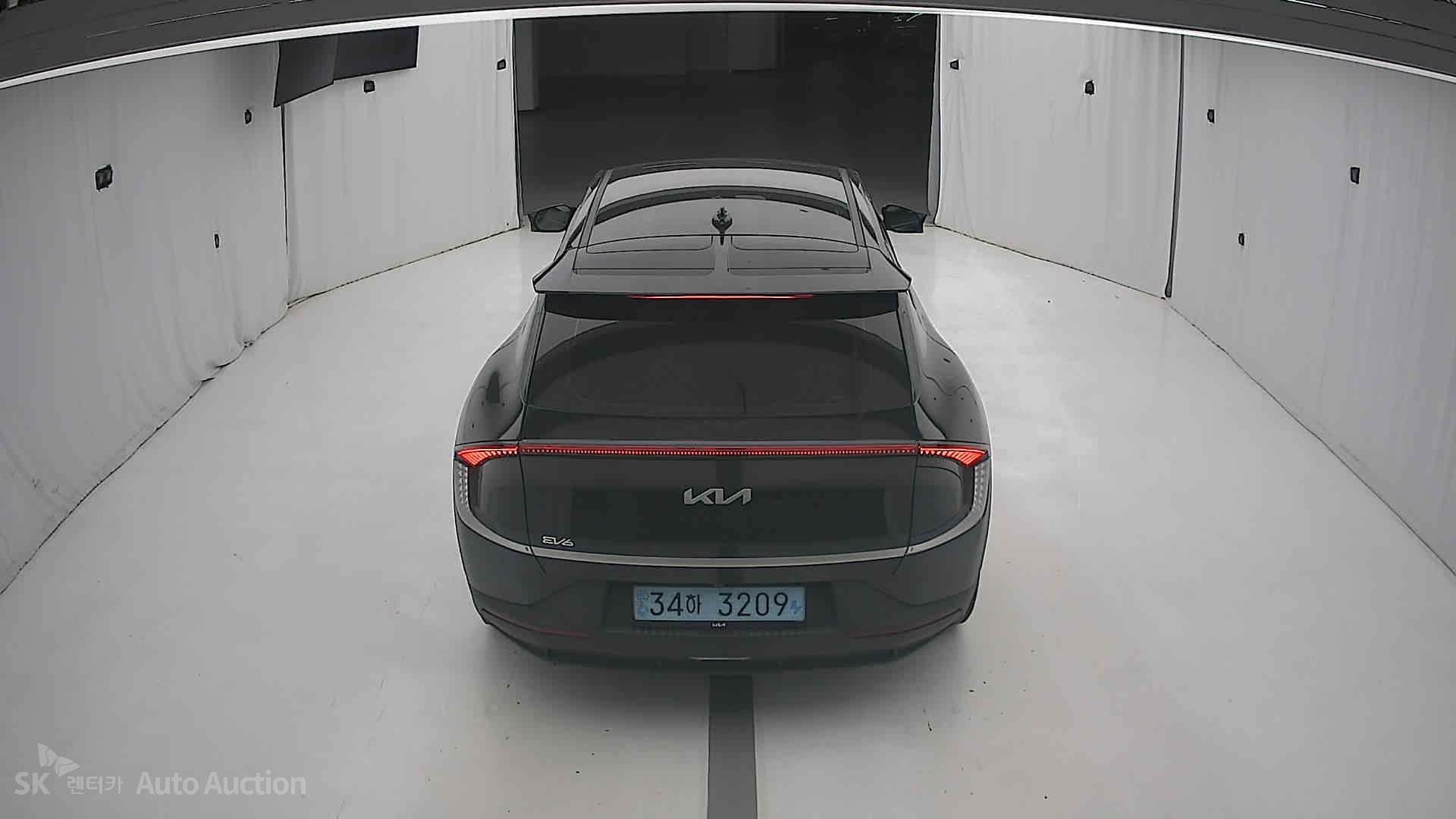 2022 - kia ev6