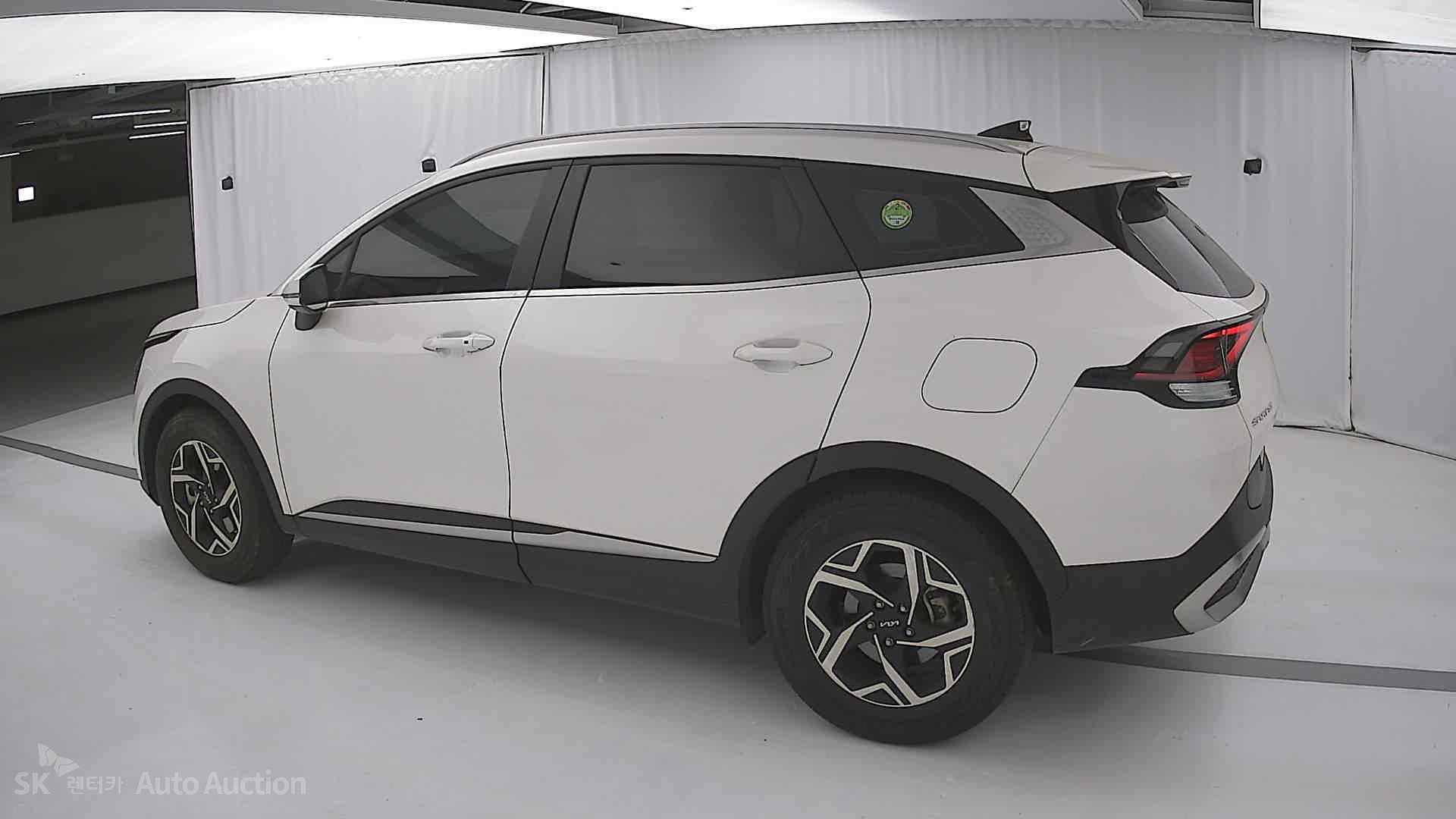2023 - kia sportage