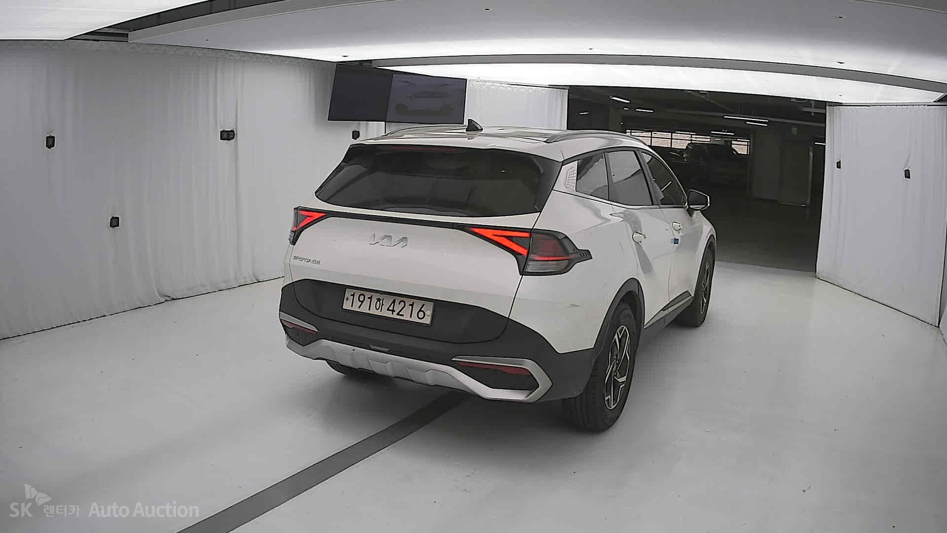 2023 - kia sportage