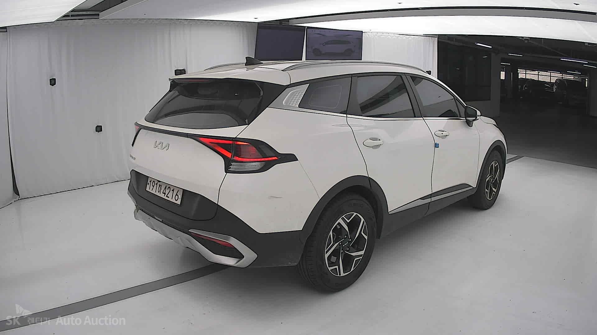 2023 - kia sportage