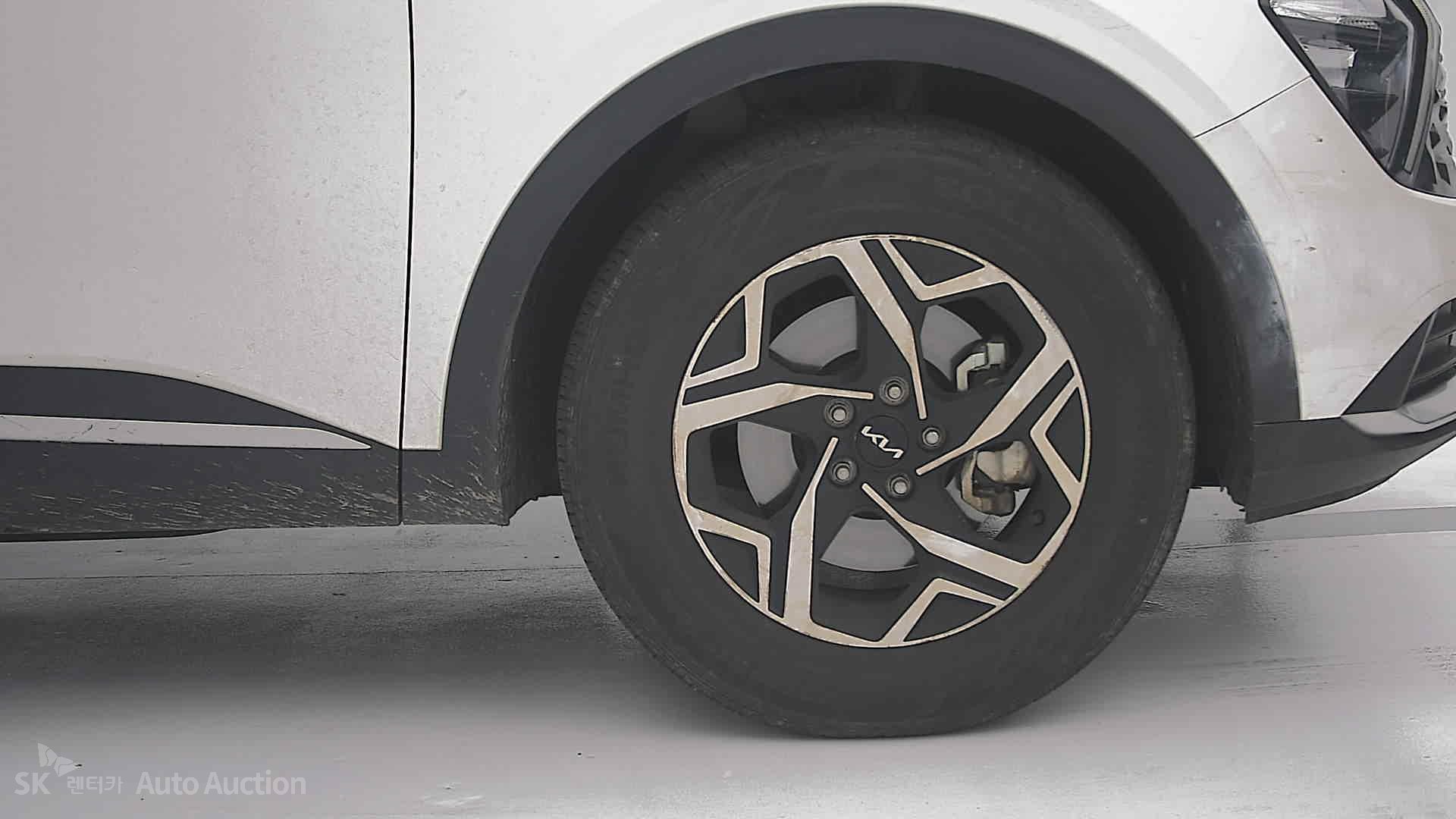 2023 - kia sportage