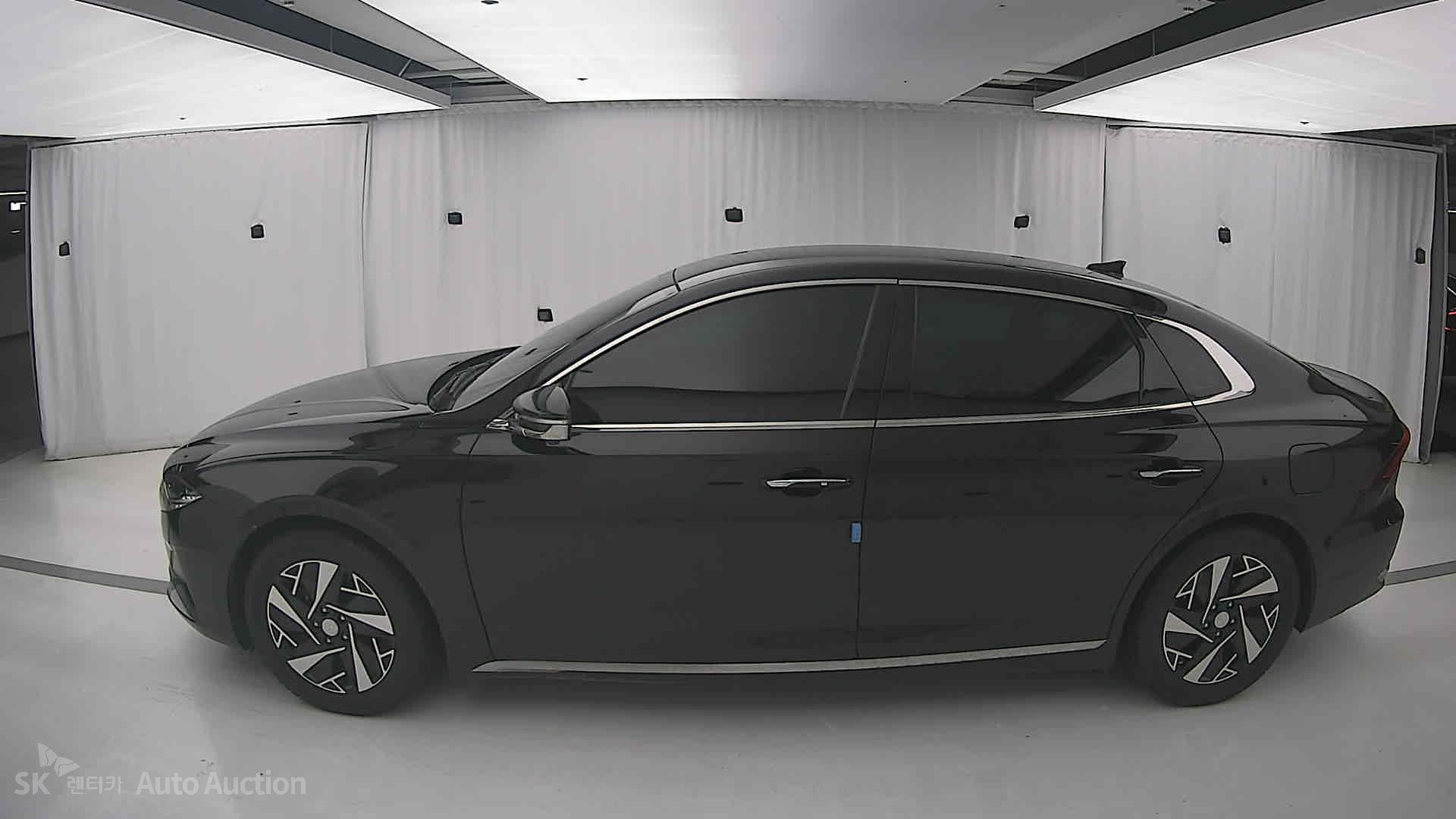 2022 - hyundai grandeur