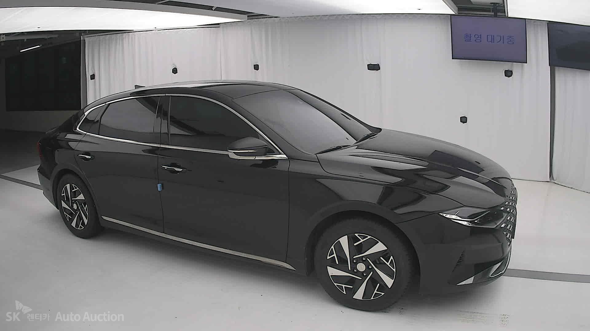 2022 - hyundai grandeur