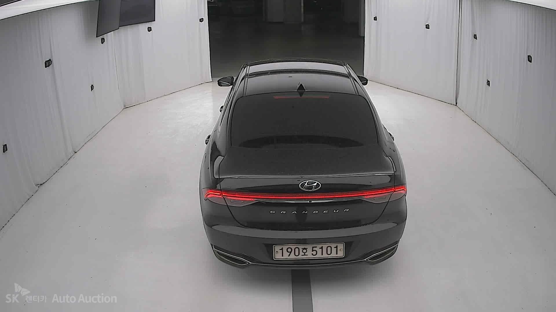2022 - hyundai grandeur