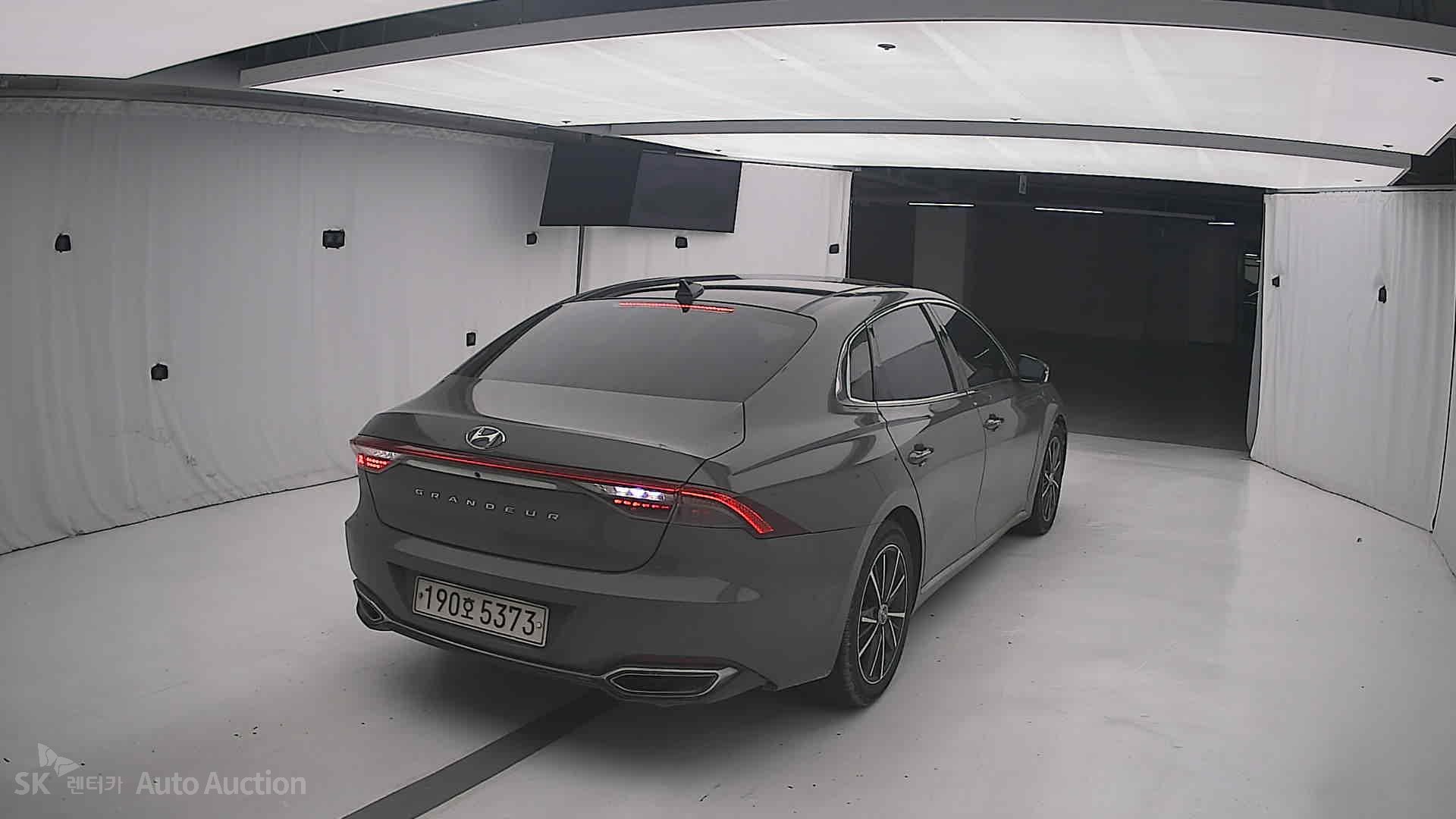 2022 - hyundai grandeur