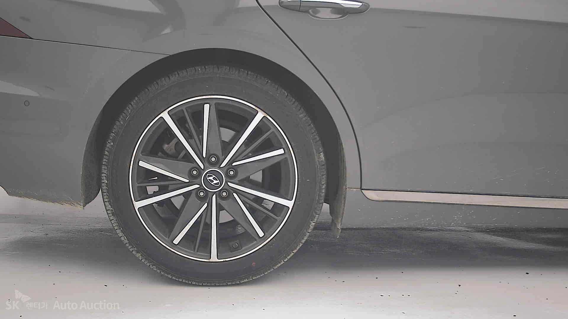 2022 - hyundai grandeur