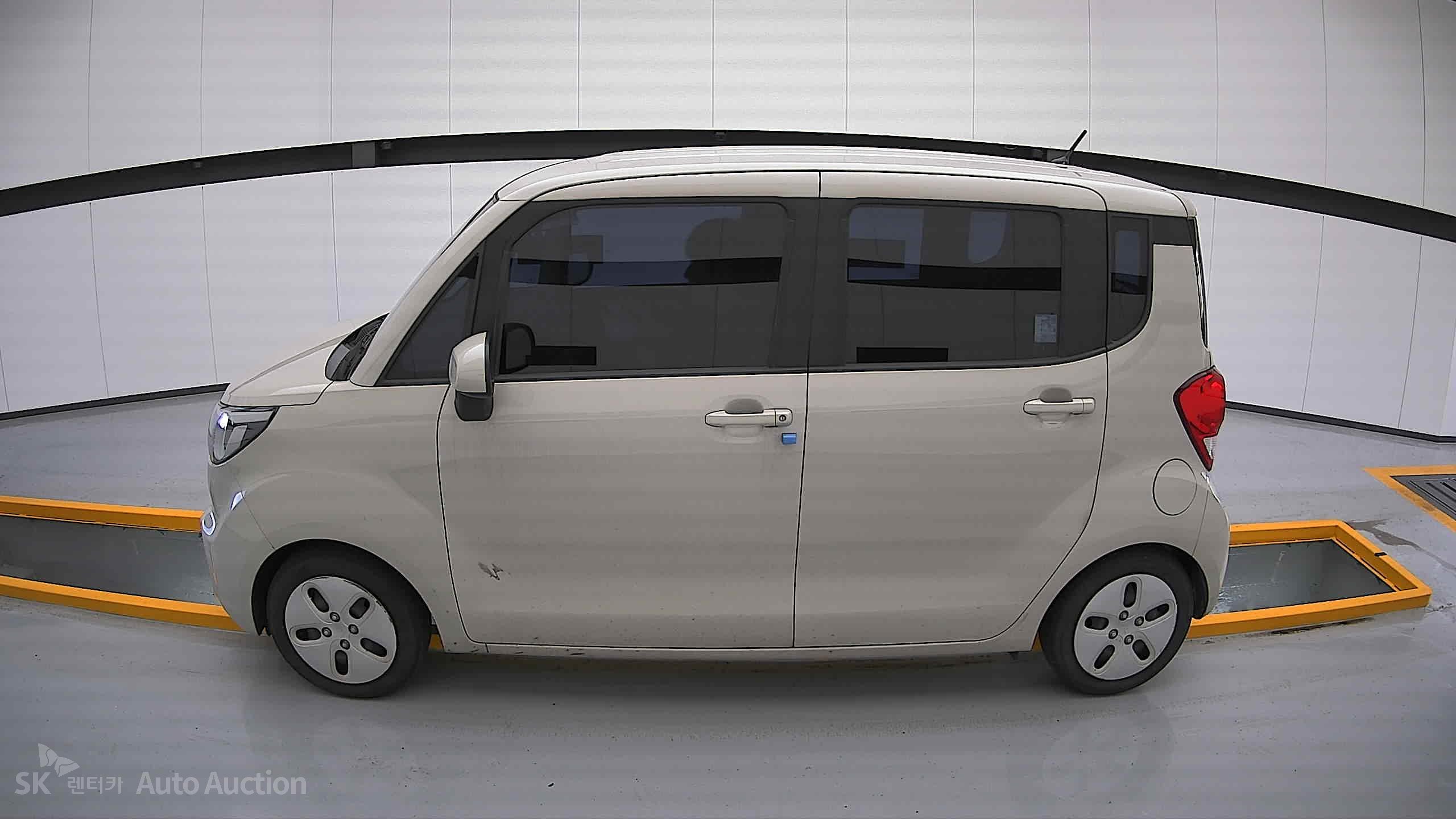 2021 - kia ray