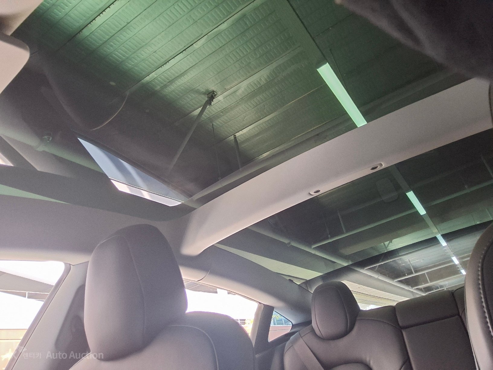 2021 - tesla model 3