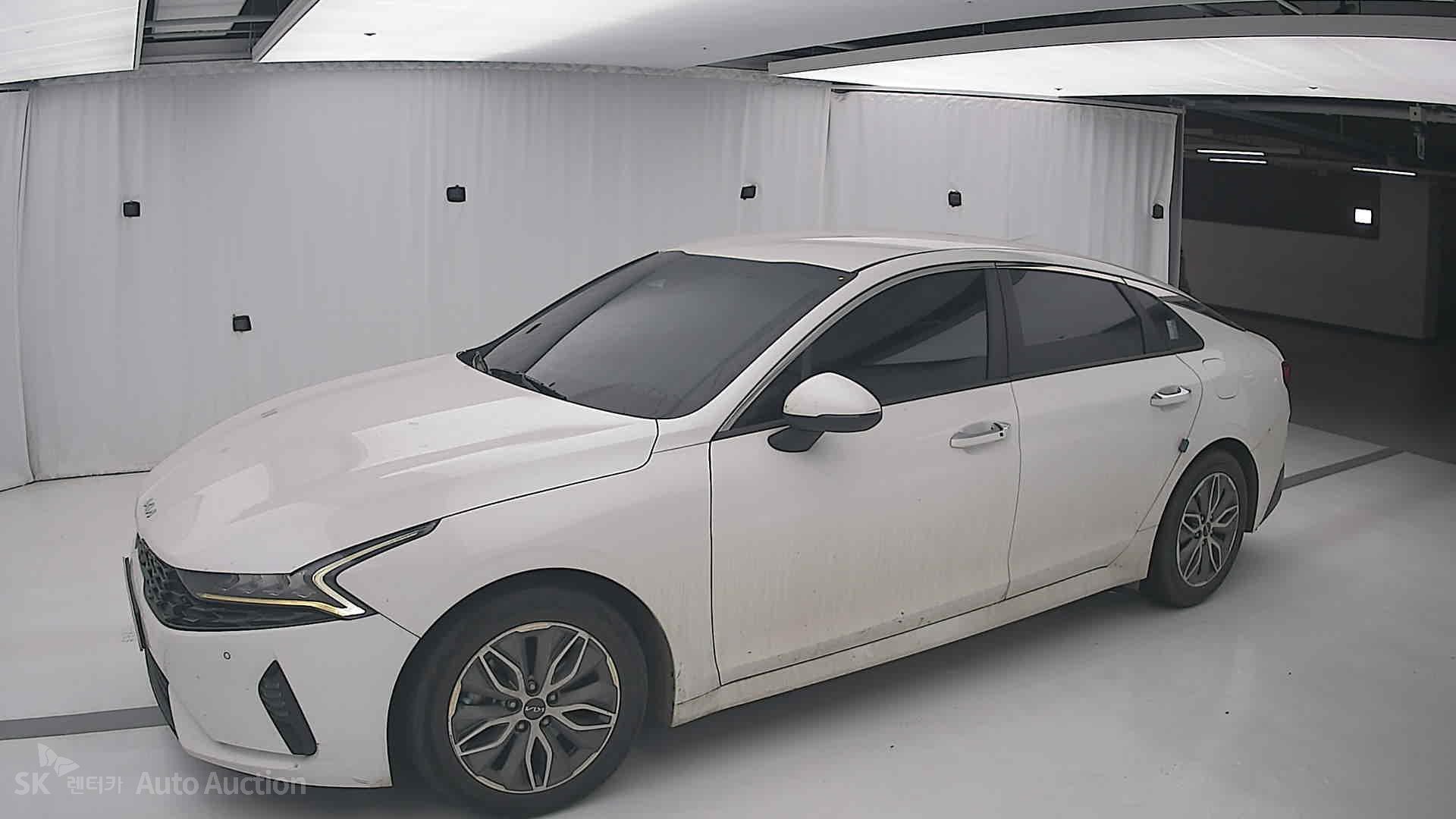 2022 - kia k5