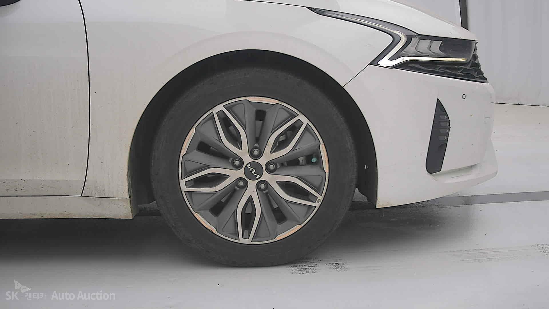 2022 - kia k5