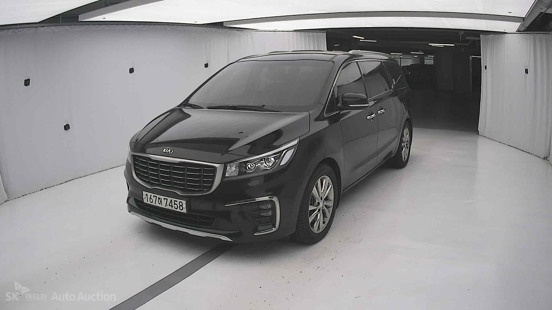 2020 - kia carnival