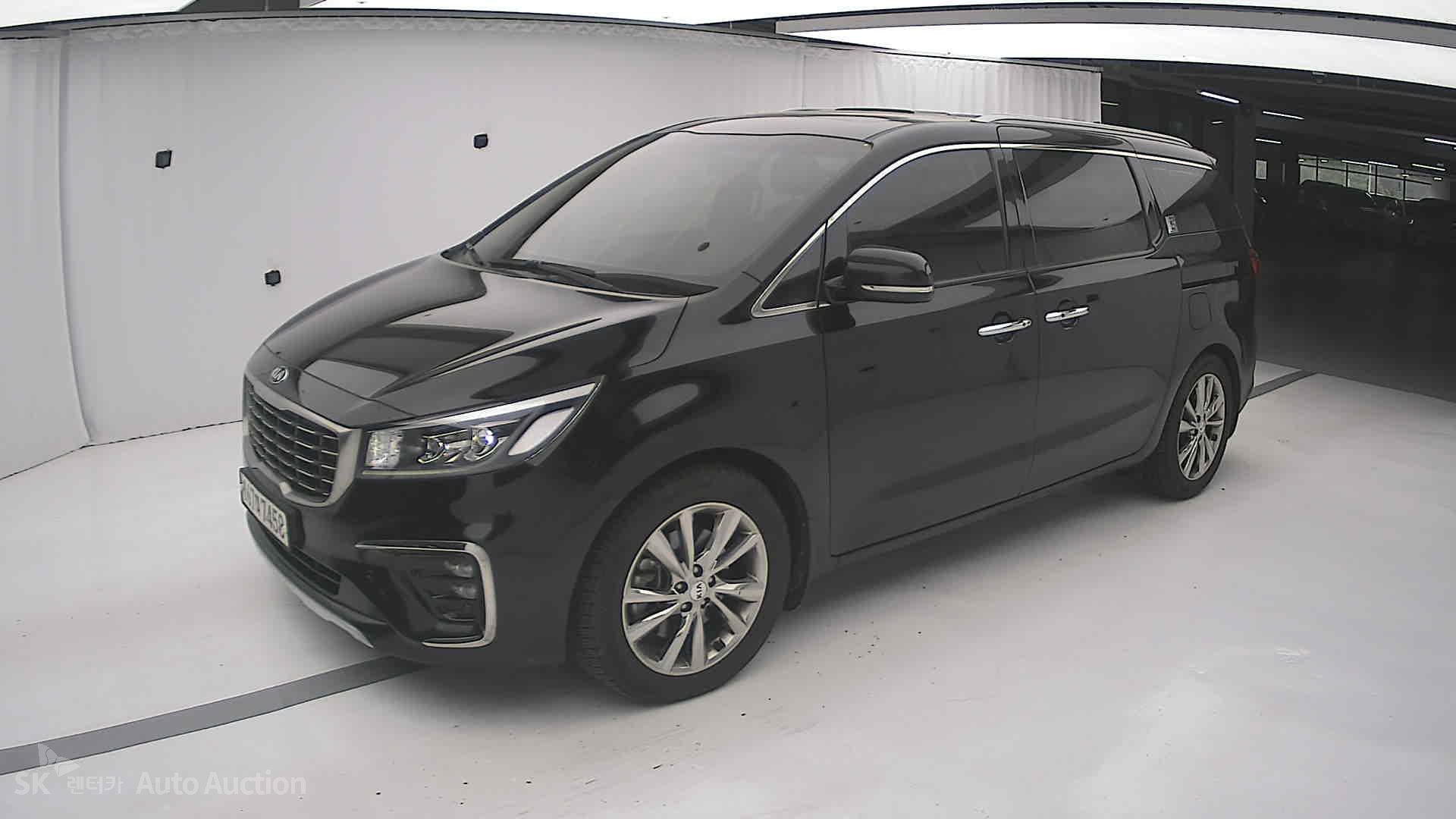 2020 - kia carnival