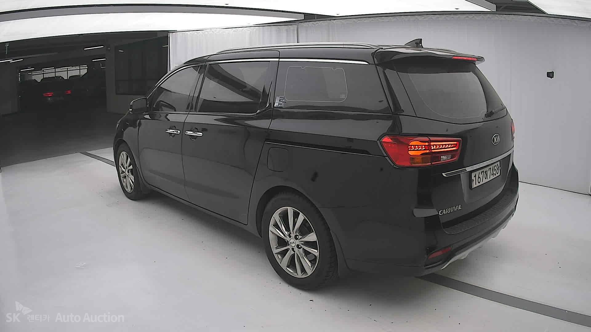 2020 - kia carnival