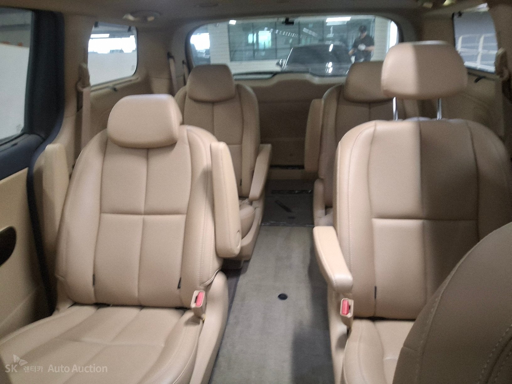 2020 - kia carnival